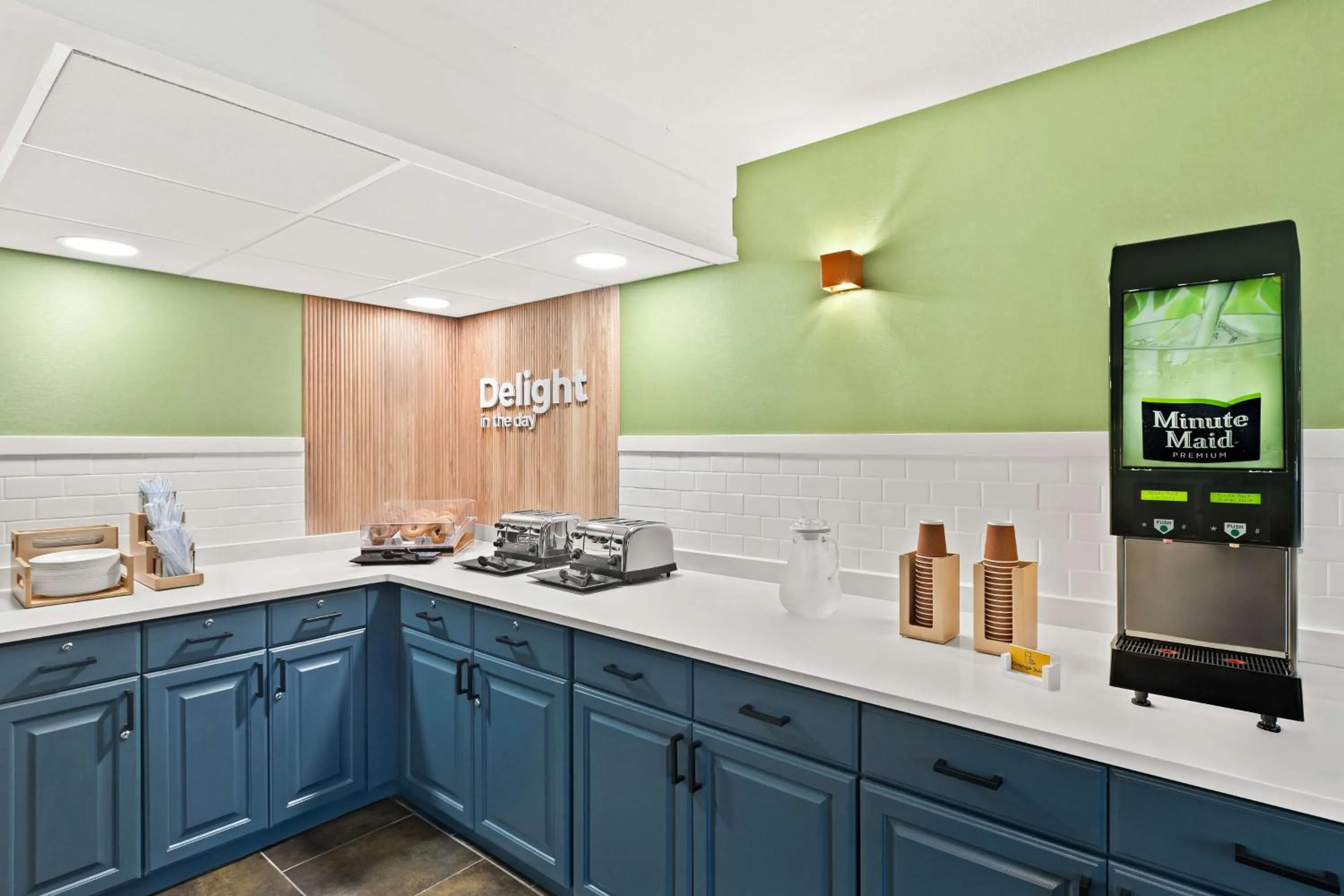 Breakfast in Super 8 by Wyndham Wichita East