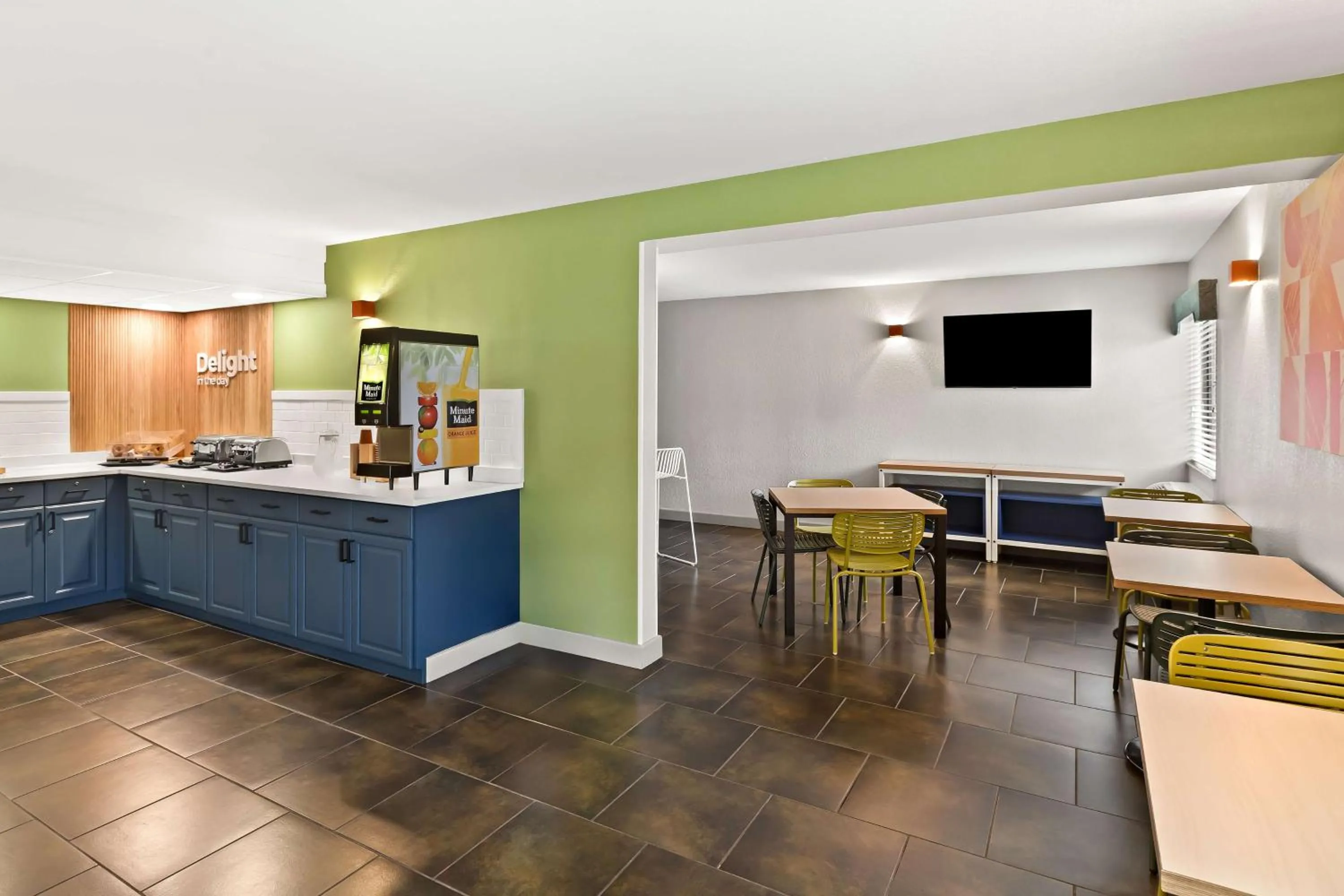 Breakfast in Spark by Hilton Wichita East