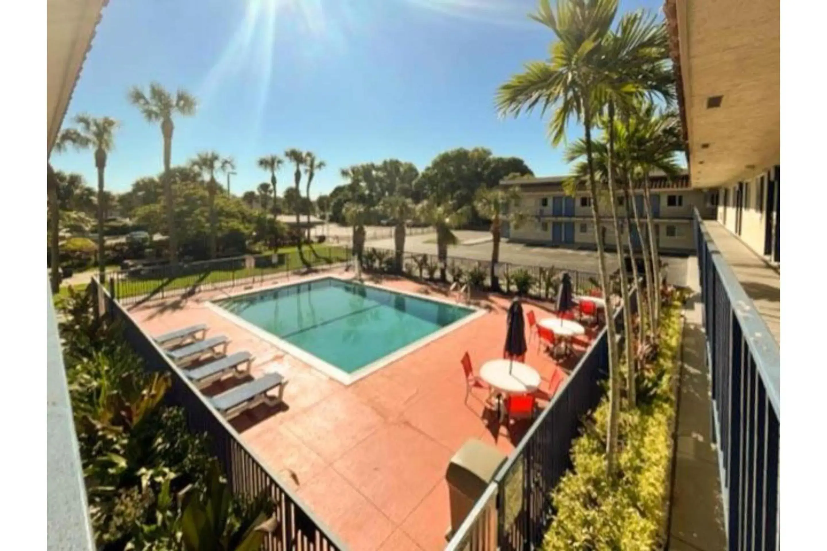 Swimming pool in Motel 6 Riviera Beach FL Swimming pool in Motel 6 Riviera Beach FL