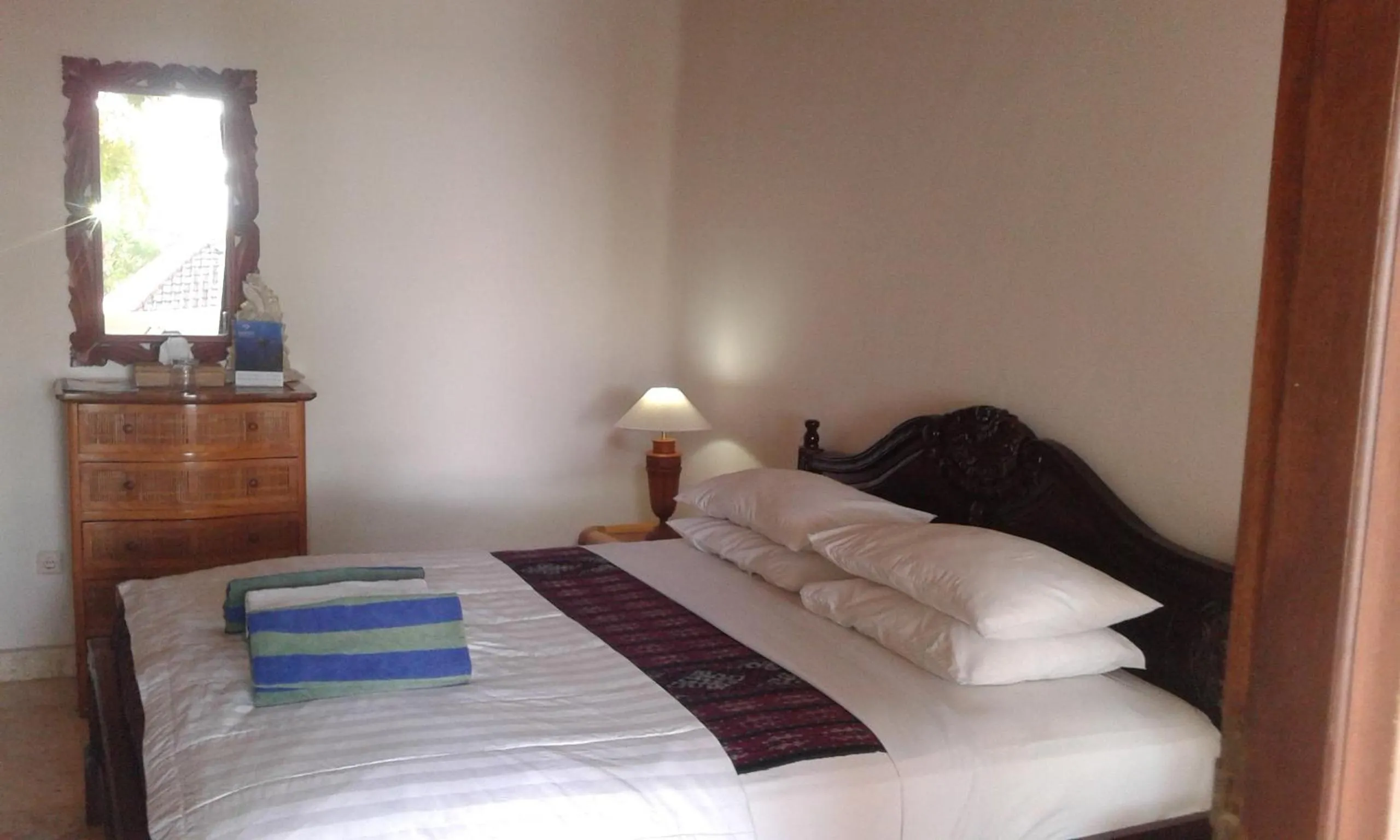 Double Room with Garden View in Double One Villas