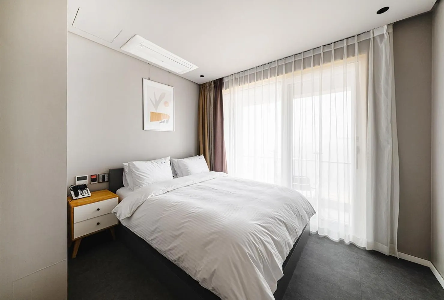 Bed in Daynice hotel