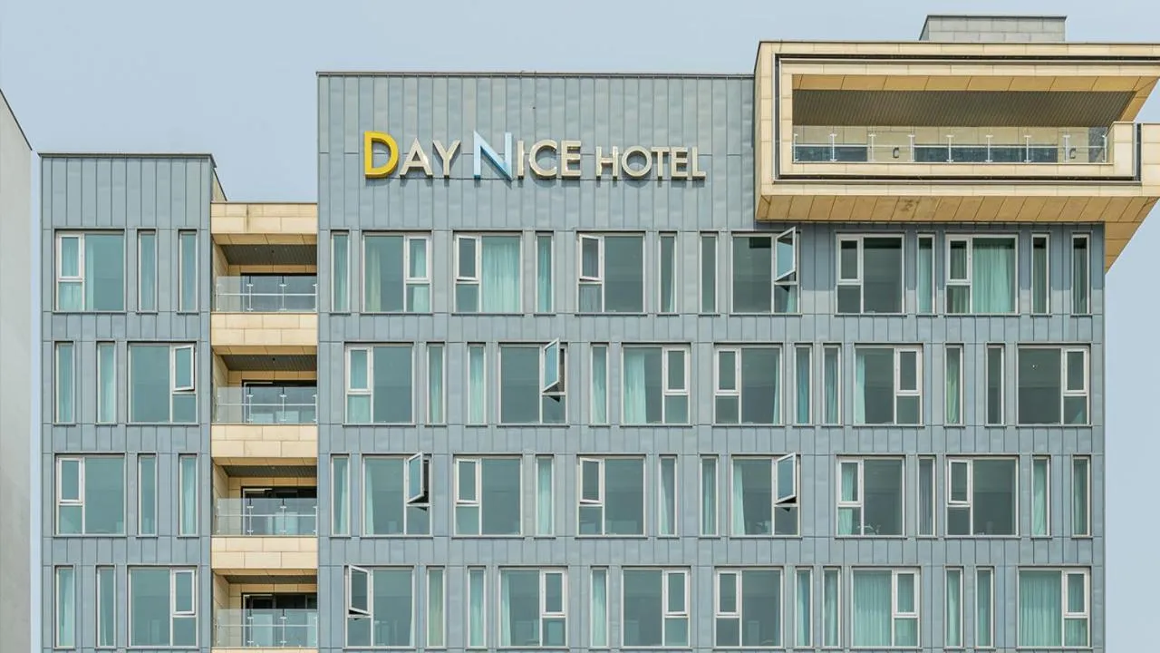Daynice hotel