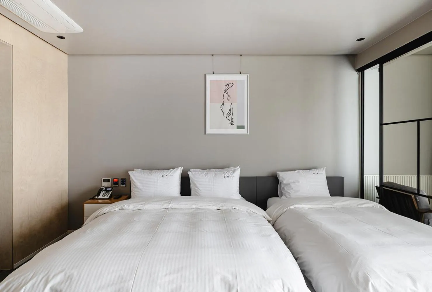 Bed in Daynice hotel