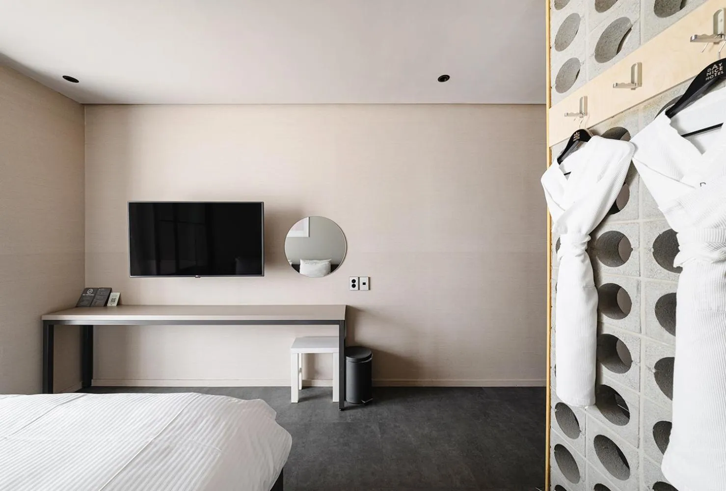 Bed in Daynice hotel