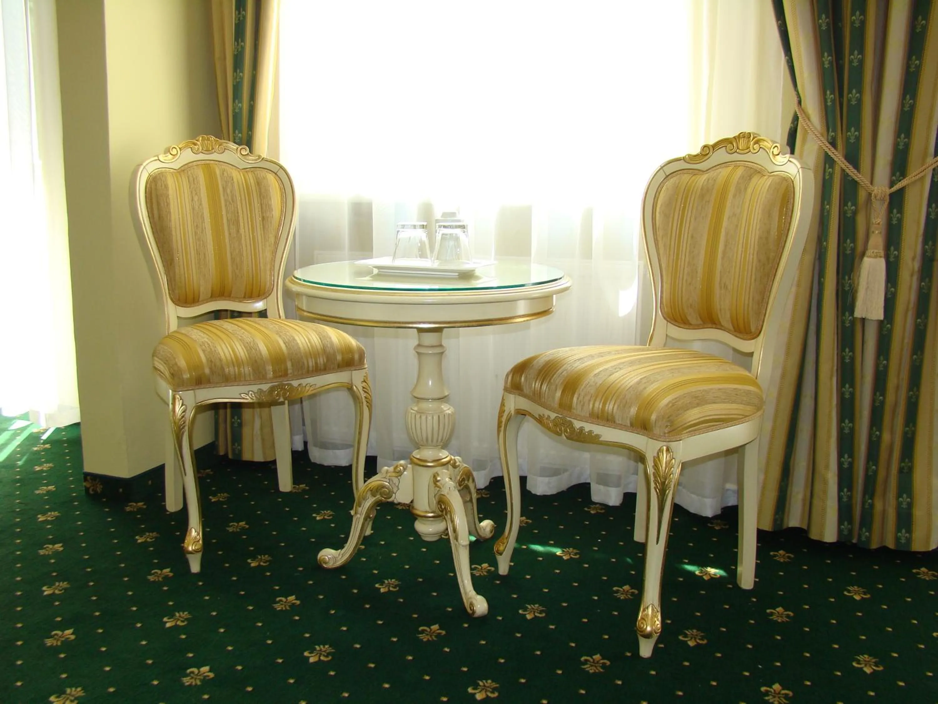 Seating area in Hotel Saint Petersburg