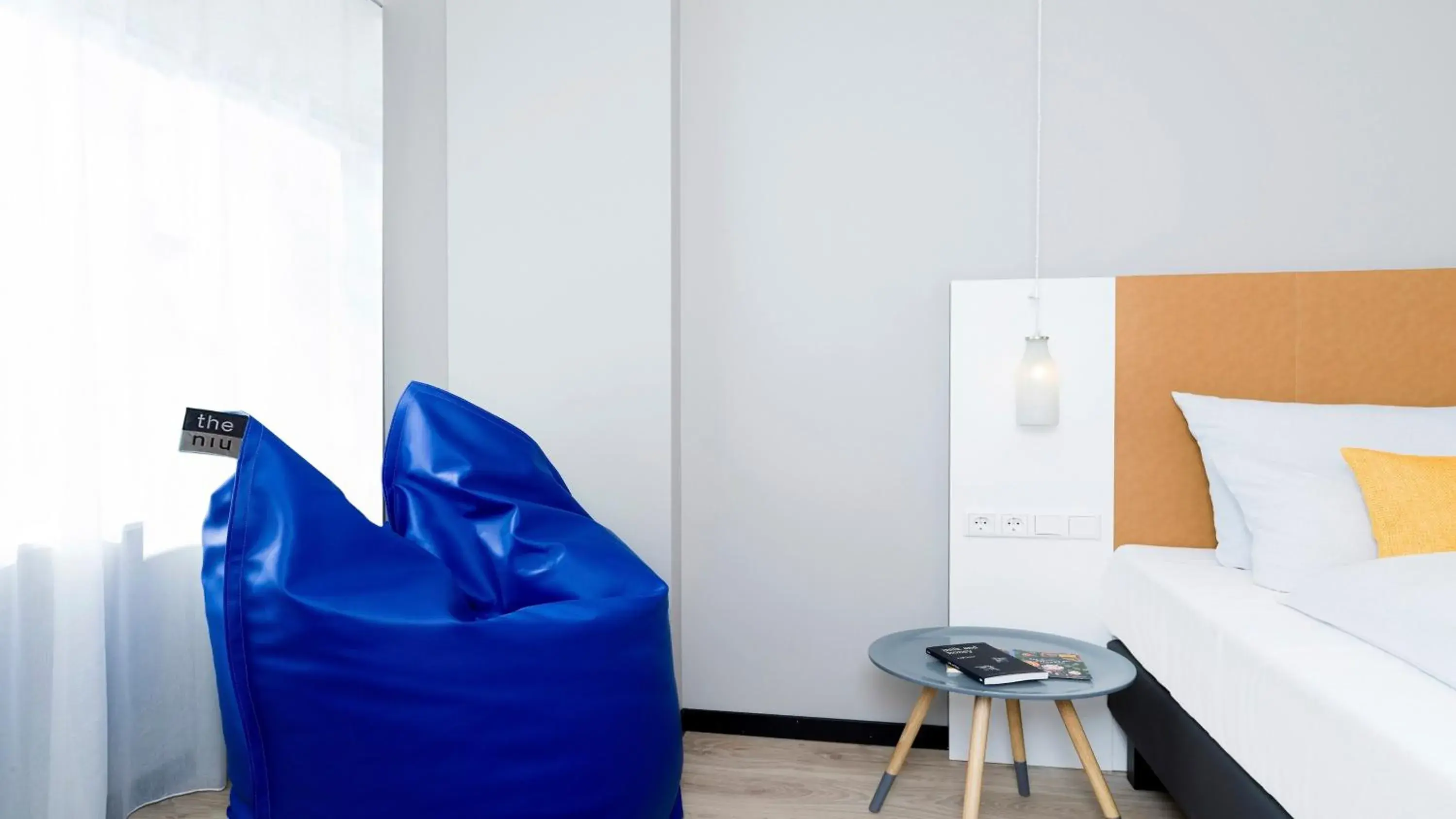 Photo of the whole room, Bed in Holiday Inn - the niu, Dairy Haarlem Photo of the whole room, Bed in Holiday Inn - the niu, Dairy Haarlem