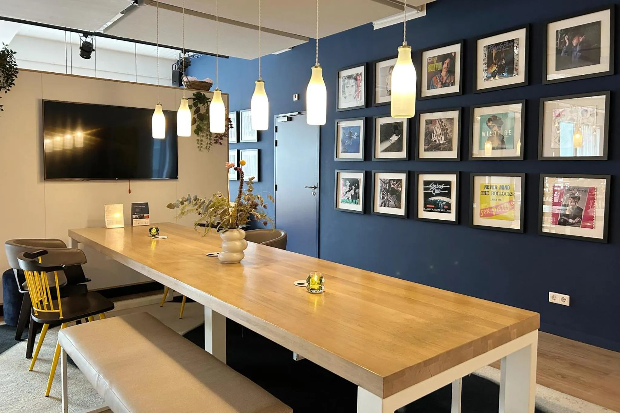 Property building in Holiday Inn - the niu, Dairy Haarlem