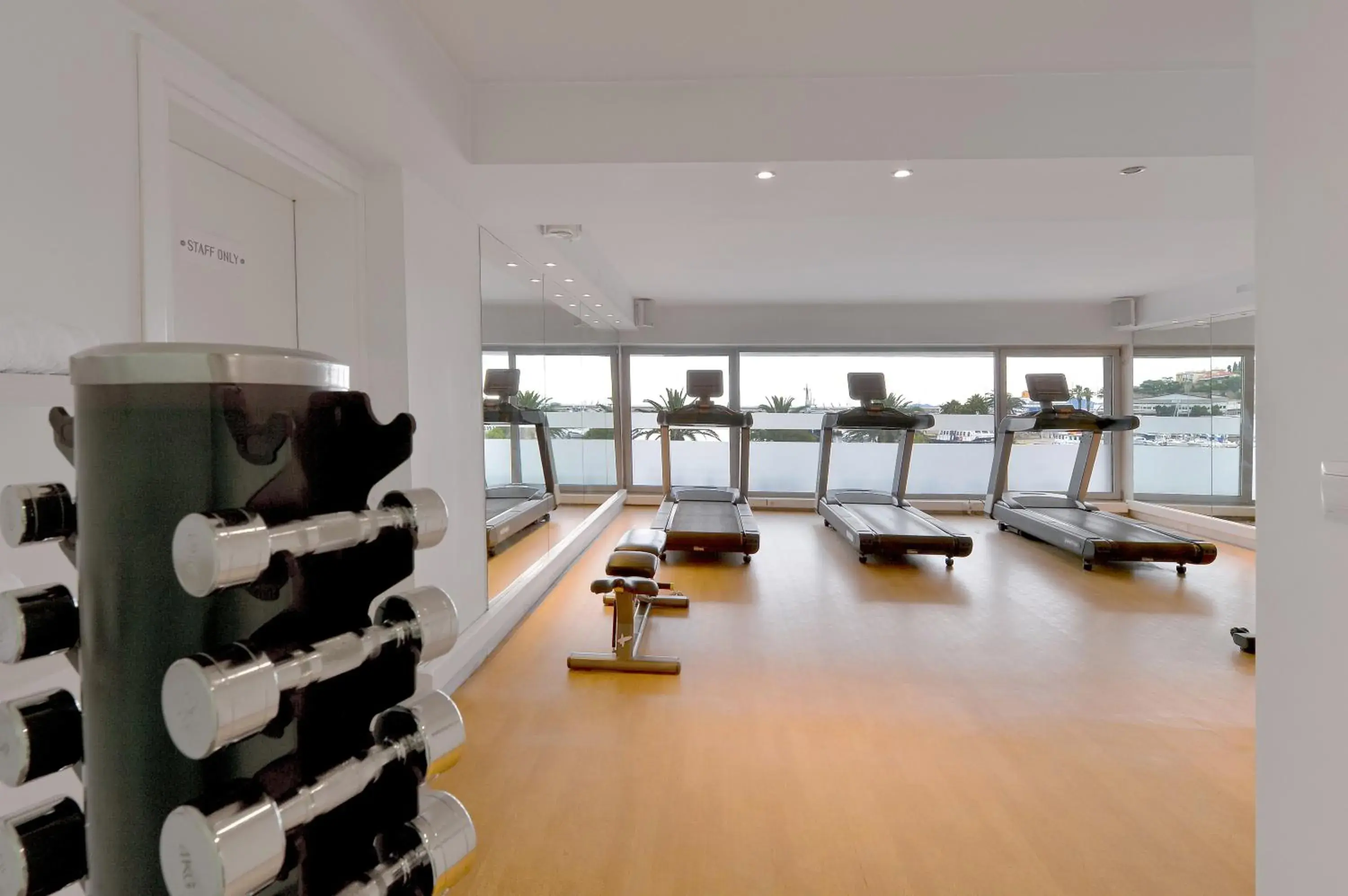 Fitness centre/facilities in Airotel Galaxy Fitness centre/facilities in Airotel Galaxy