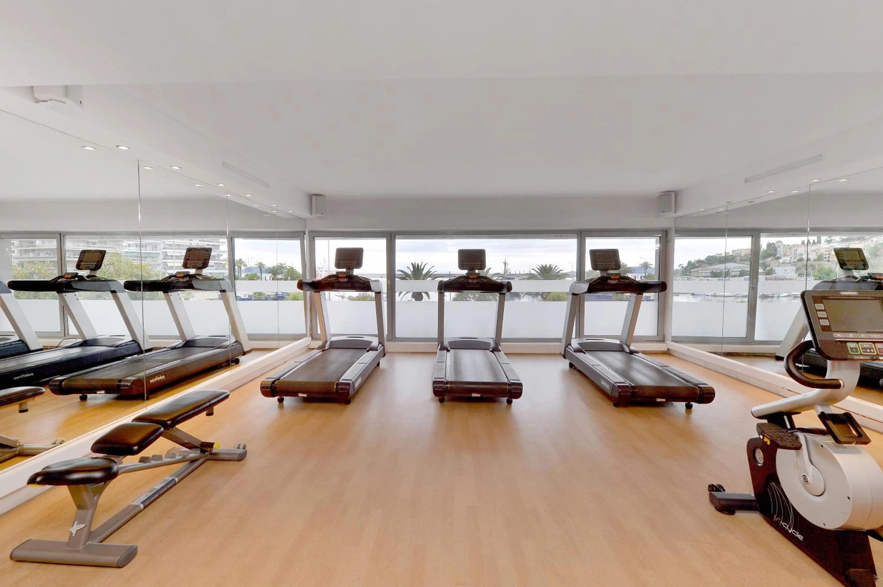 Fitness centre/facilities in Airotel Galaxy