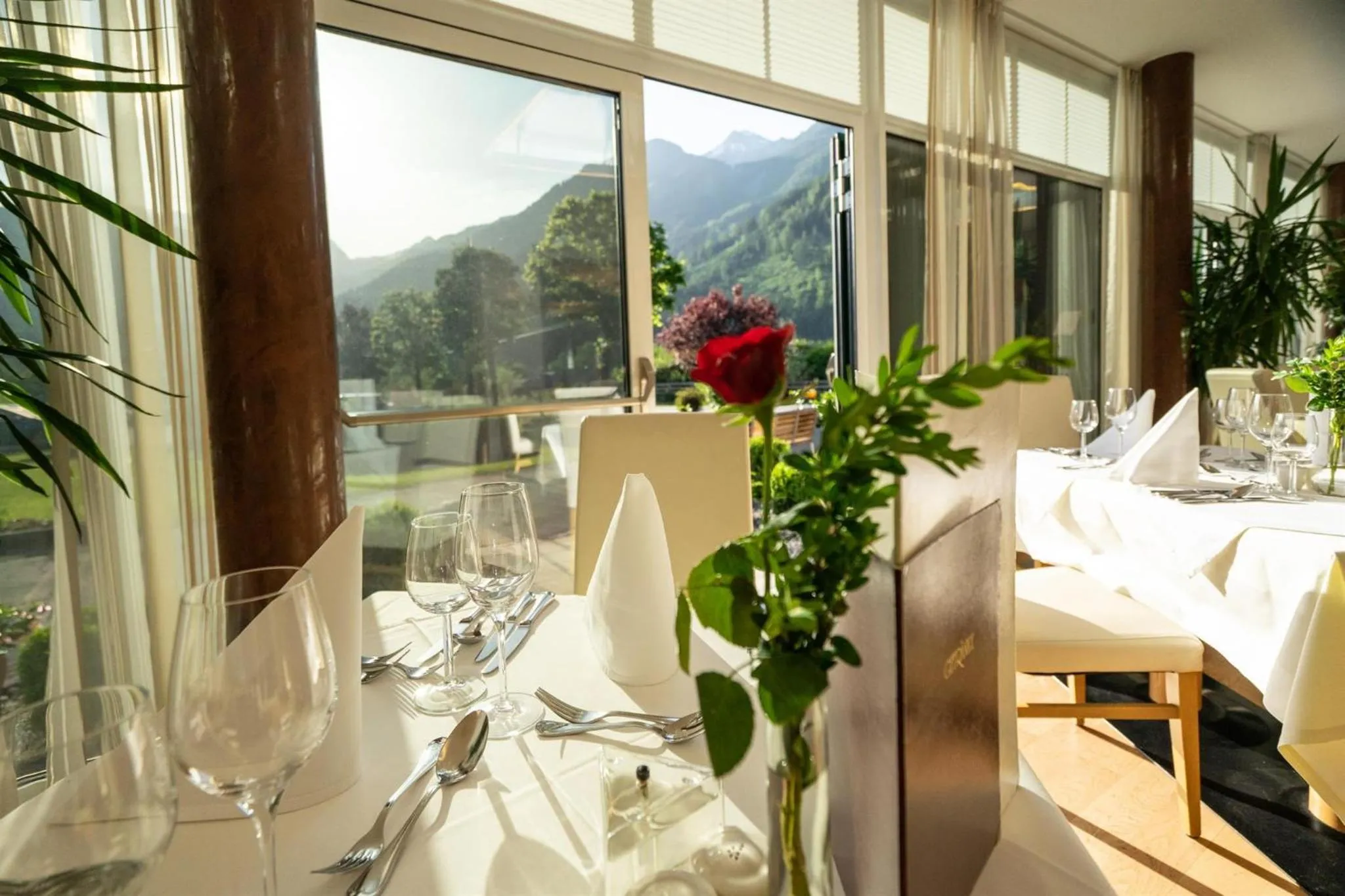 Restaurant/places to eat in Relax- & Wanderhotel Poppengut