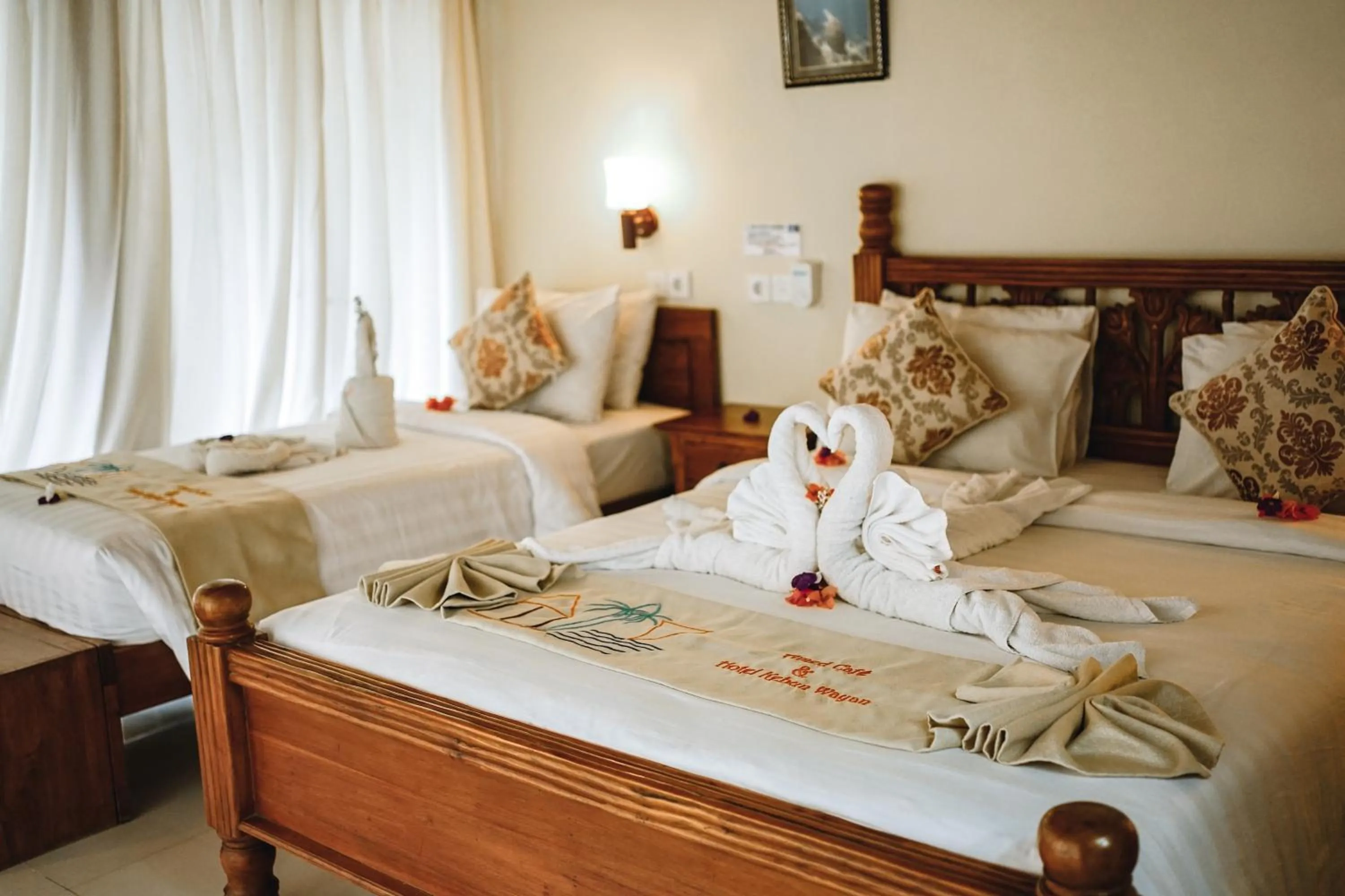 Bed in Amed Cafe & Hotel Kebun Wayan