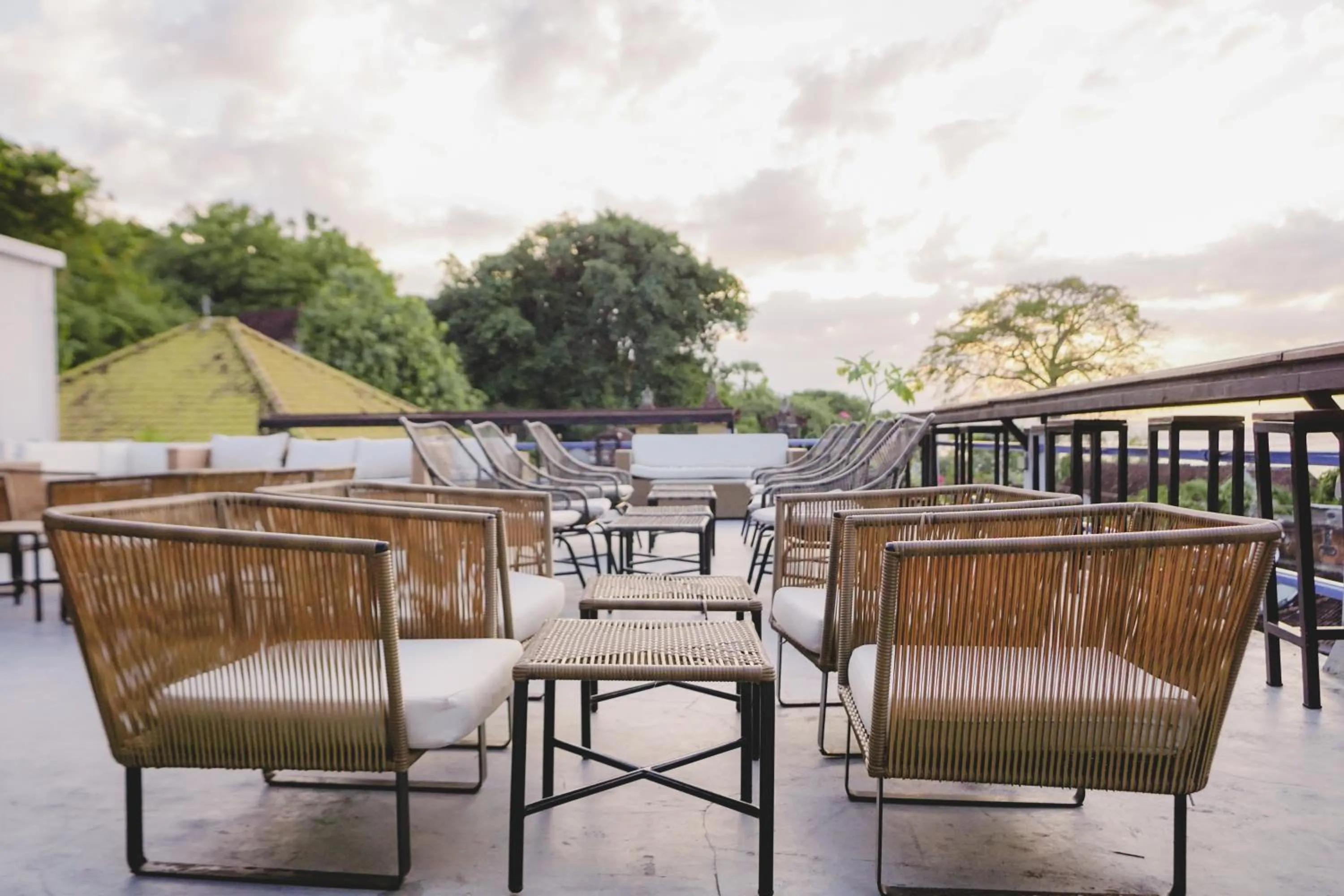 Patio in Amed Cafe & Hotel Kebun Wayan