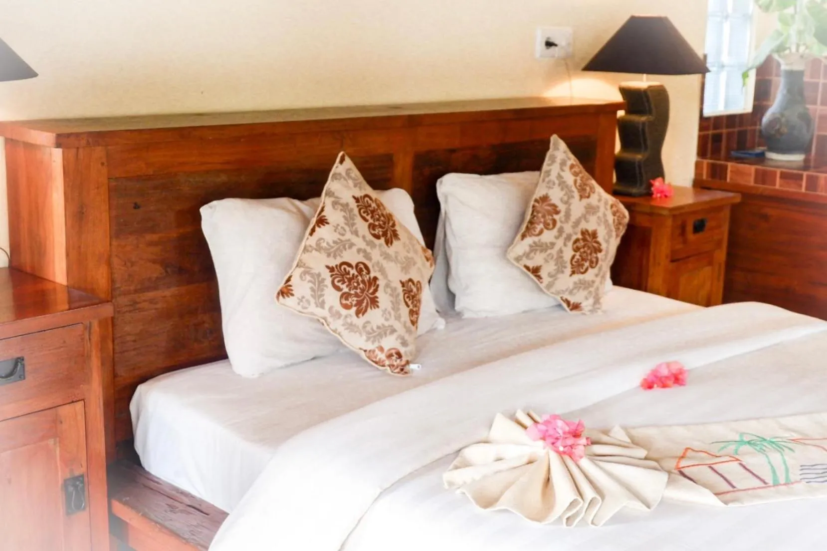 Bedroom, Bed in Amed Cafe & Hotel Kebun Wayan