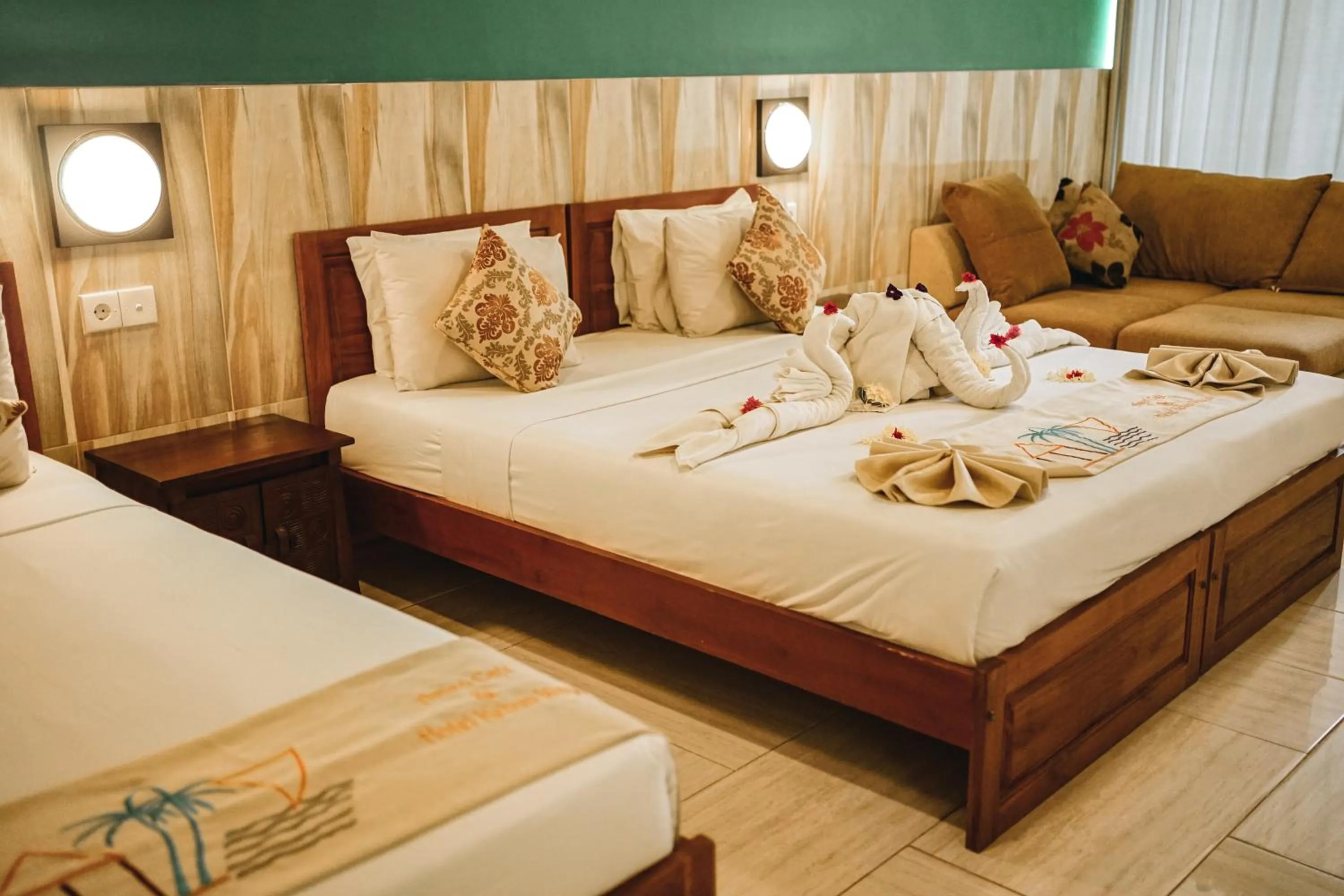 Bed in Amed Cafe & Hotel Kebun Wayan