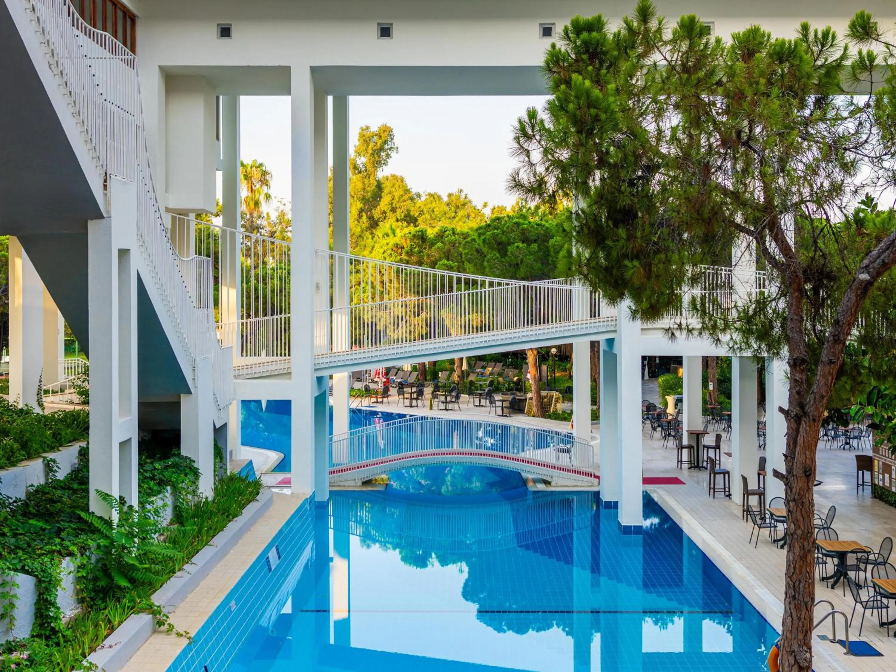 Swimming pool in Labranda Excelsior Hotel