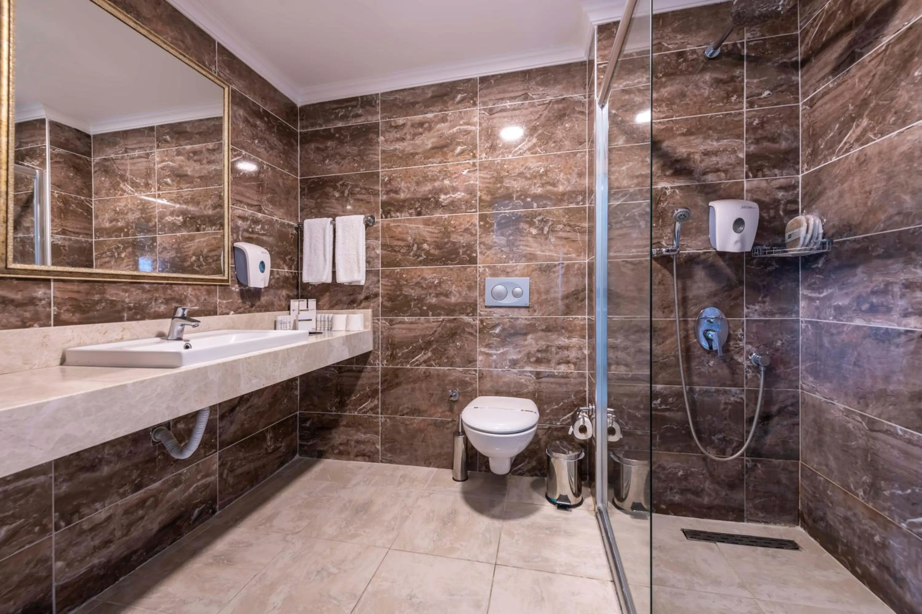 Shower in Labranda Excelsior Hotel