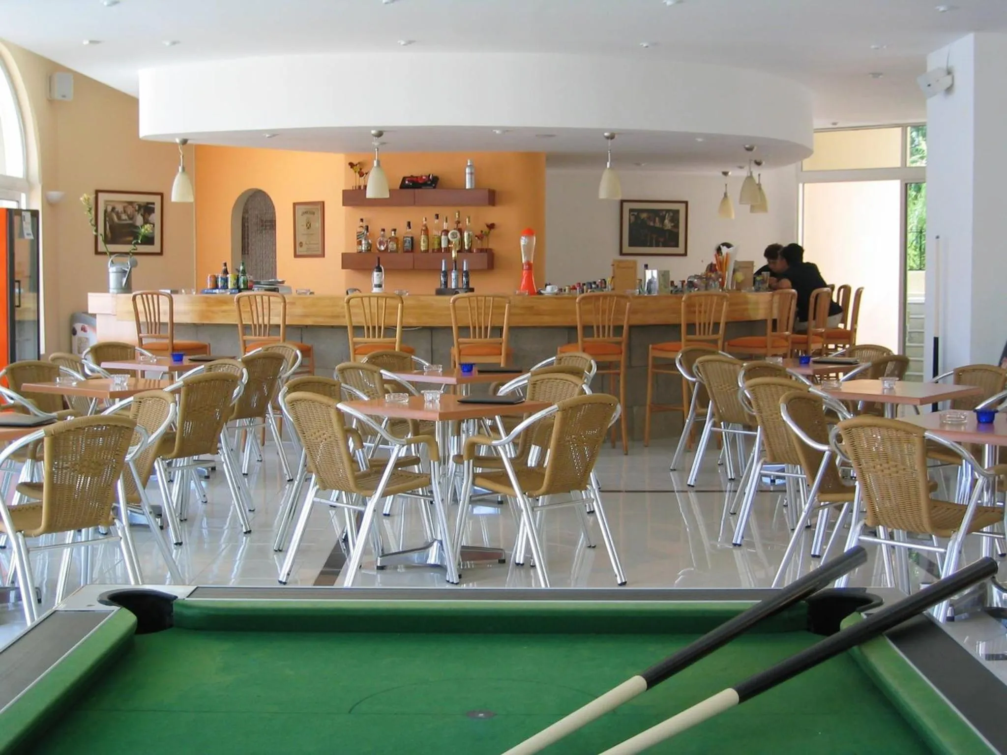 Lounge or bar in Summerland Hotel