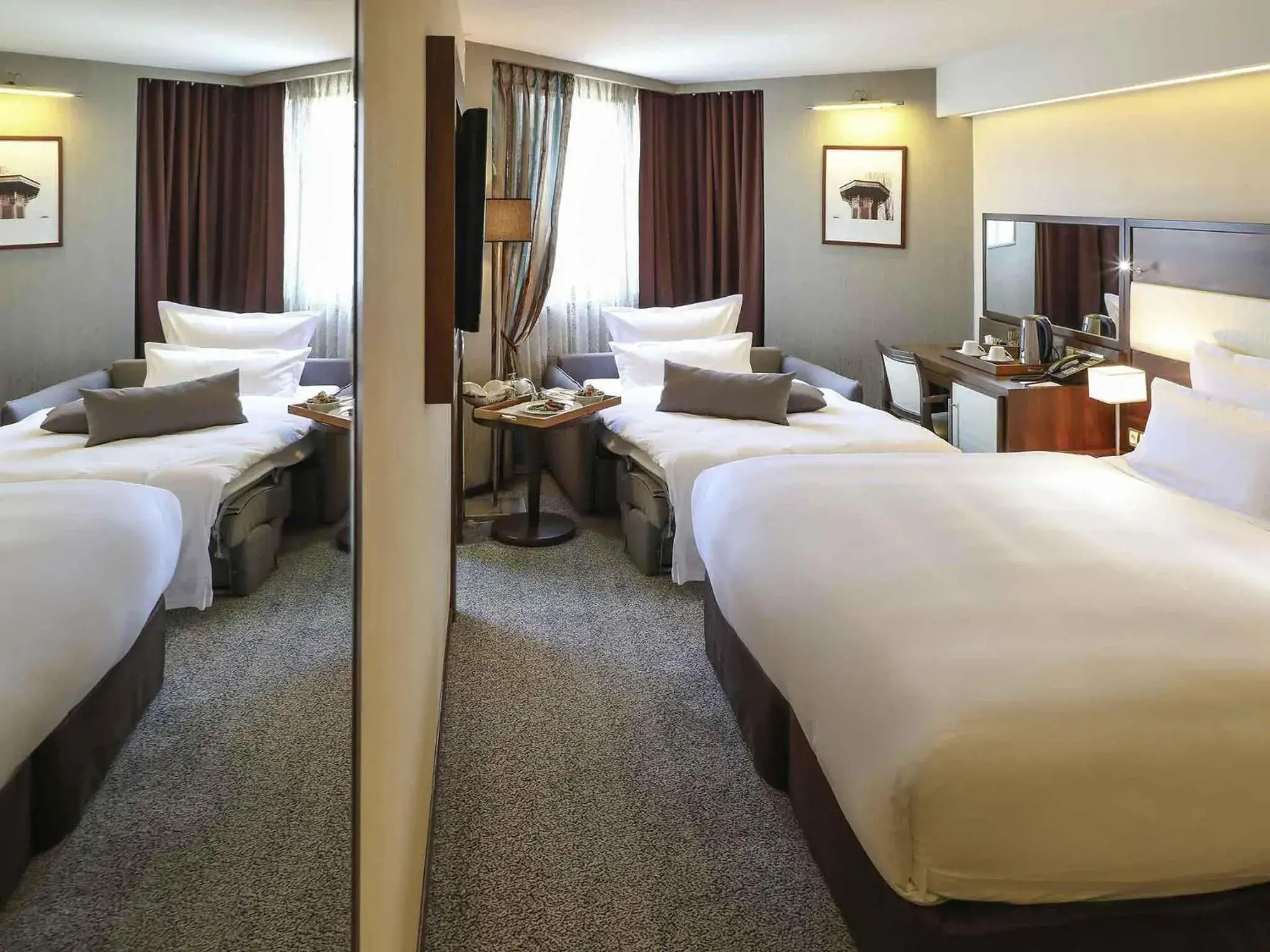 Bedroom, Bed in Movenpick hotel Sarajevo Bedroom, Bed in Movenpick hotel Sarajevo