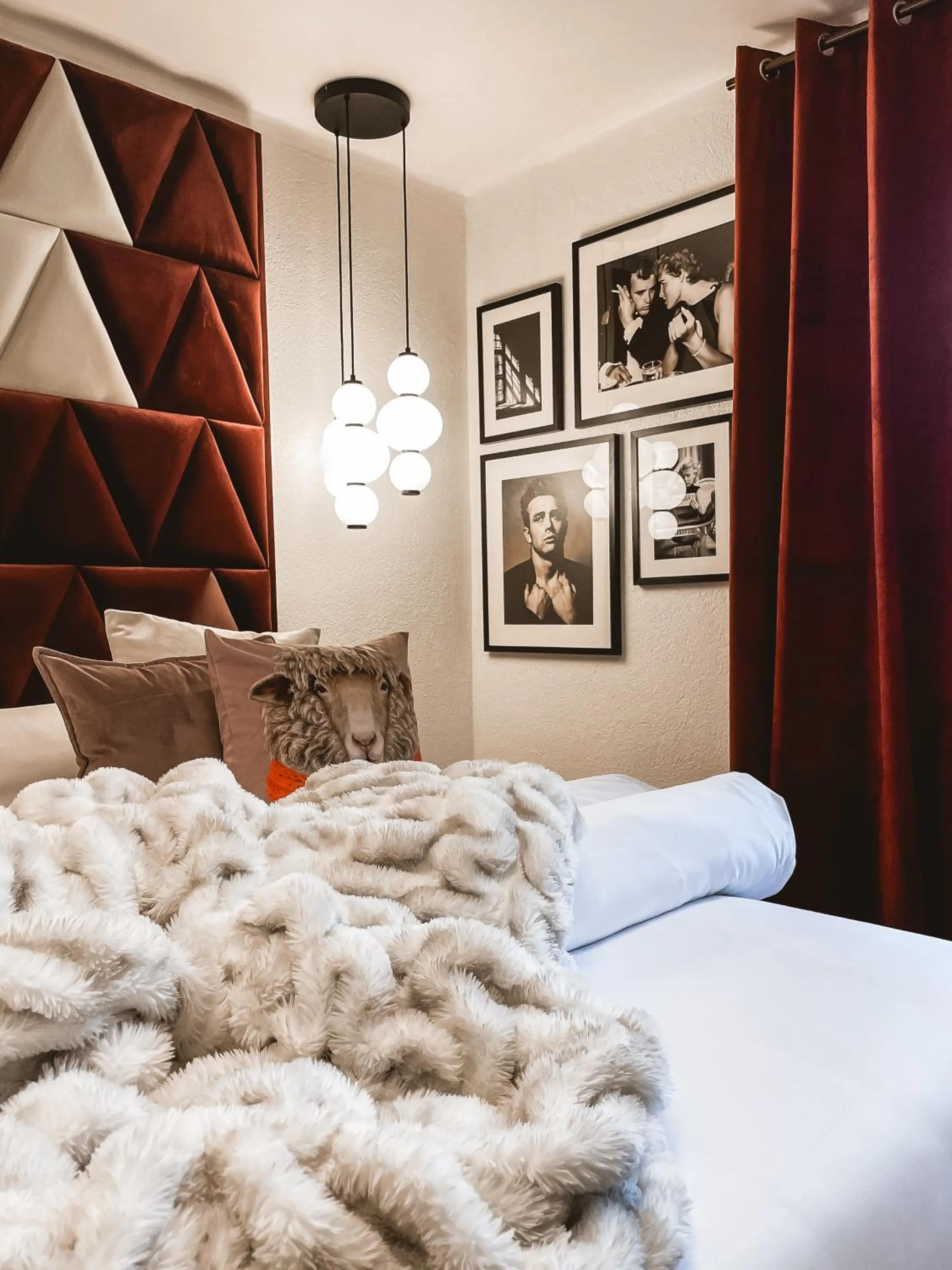 Bed in Boutique Hotel Pinzgauerhof