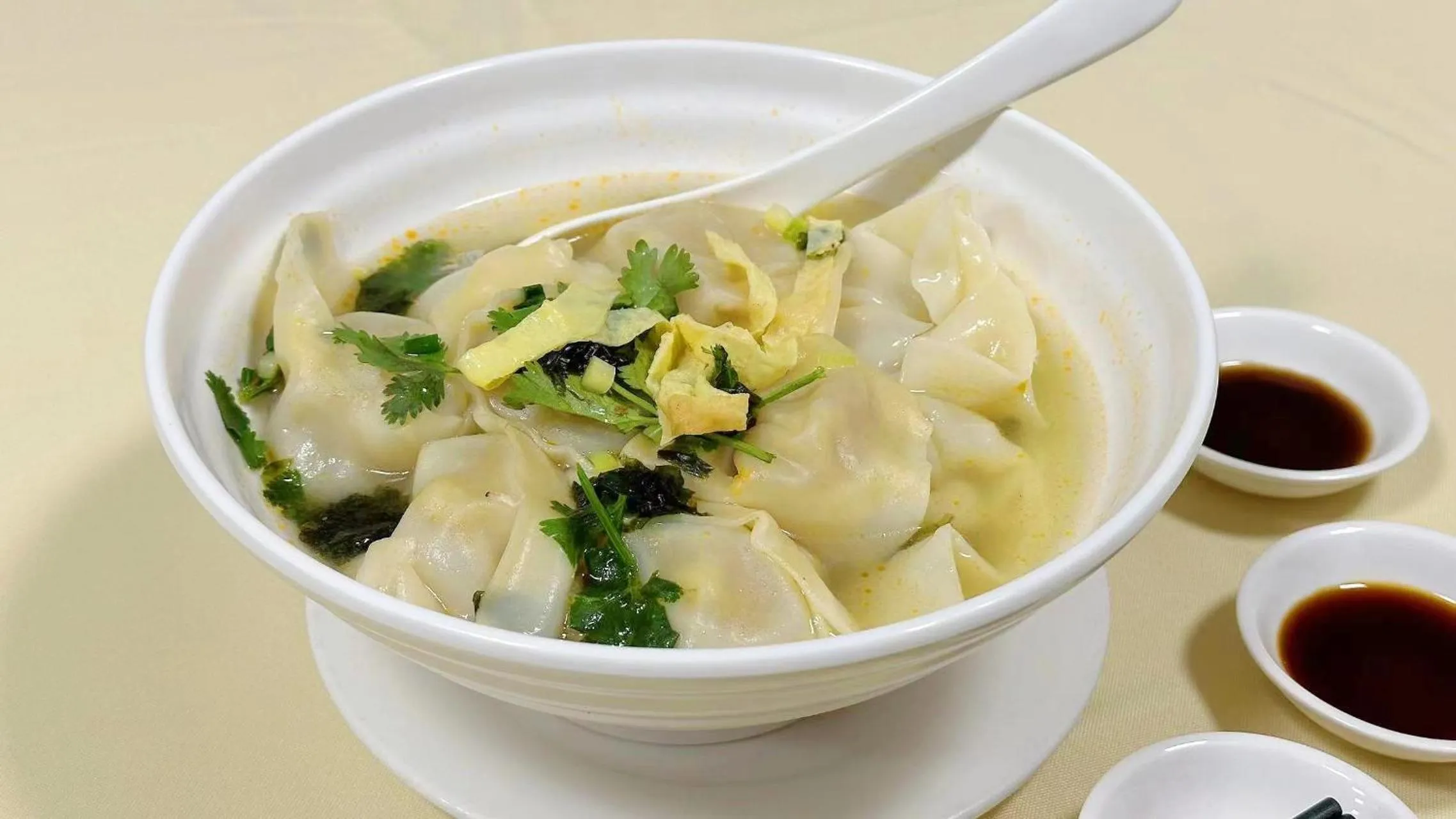 Lunch in Magnificent International Hotel