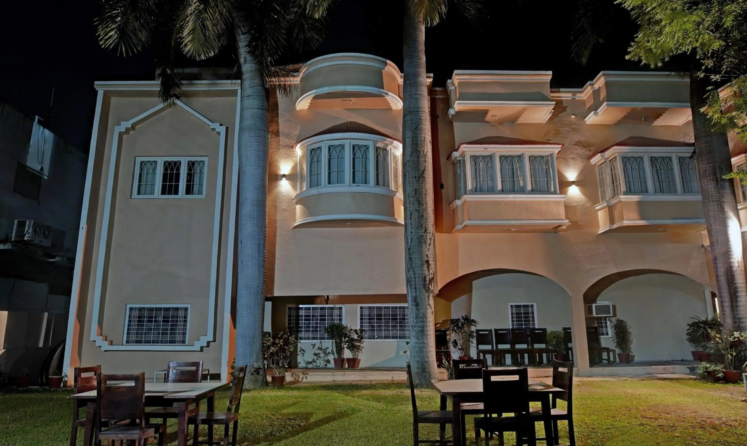 Property building in Hotel Meera Udaipur