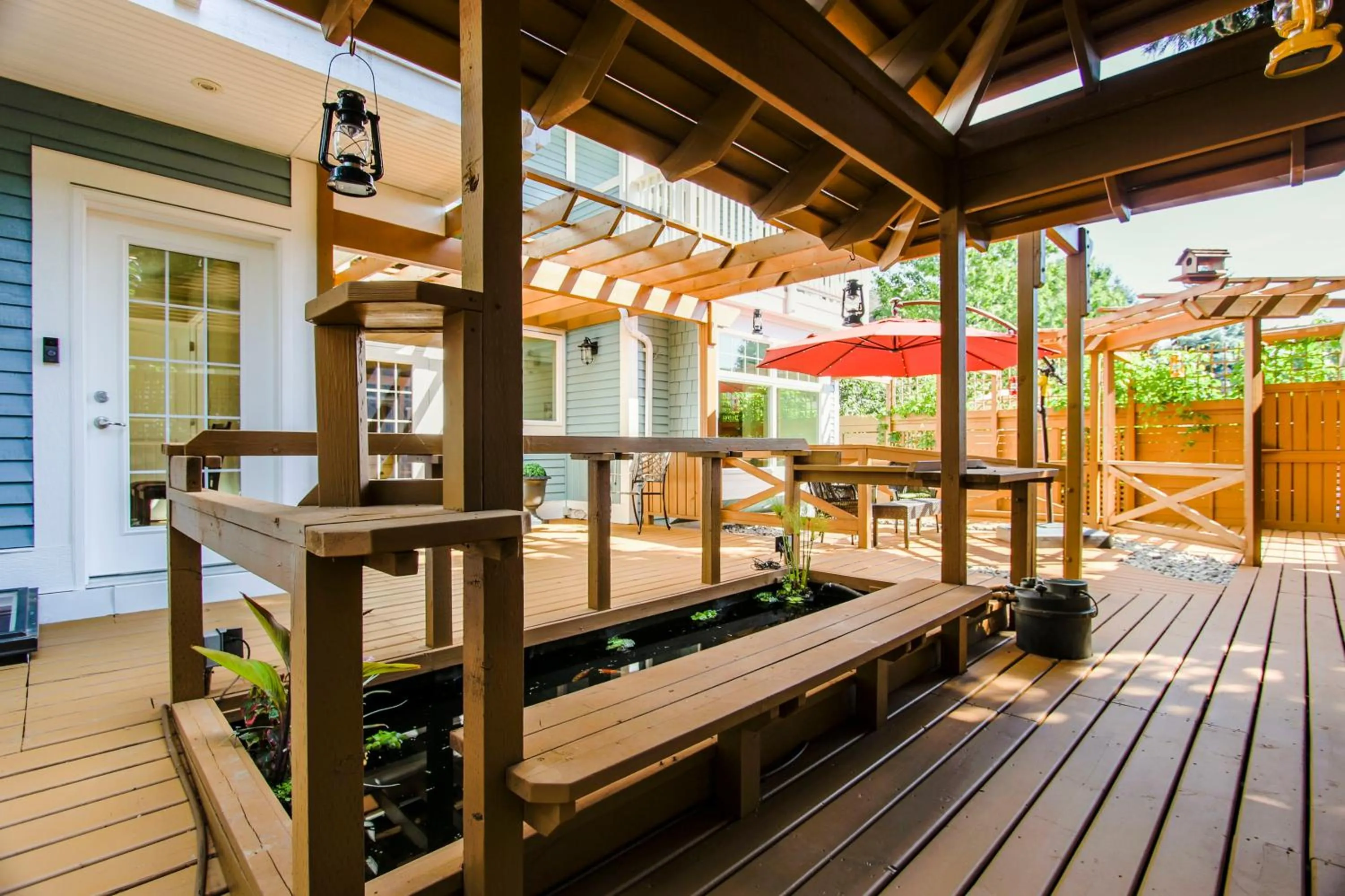 Balcony/Terrace in Kelowna Bed & Breakfast - CHATHAM HOUSE