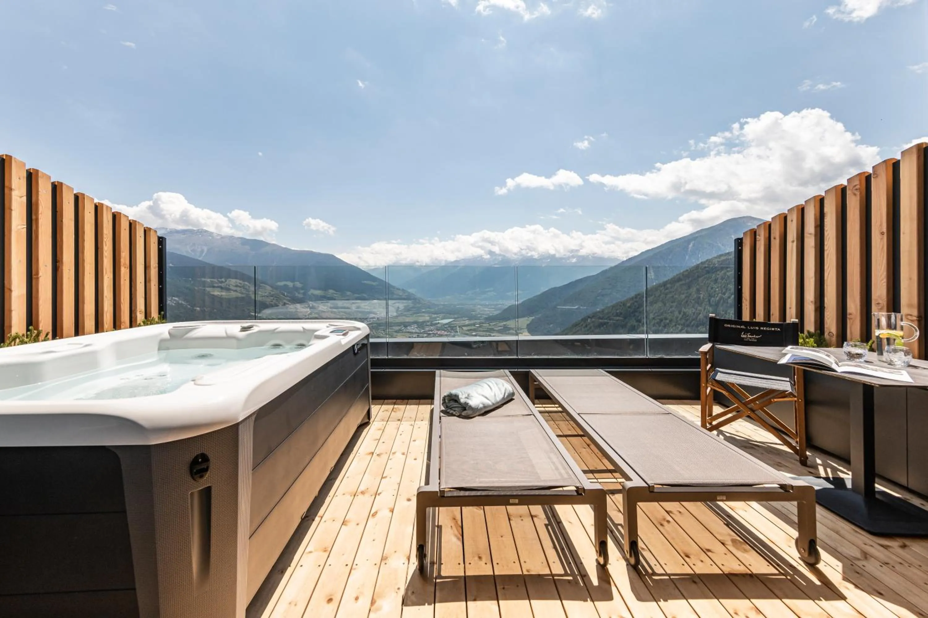 Hot Tub in DAS GERSTL Alpine Retreat