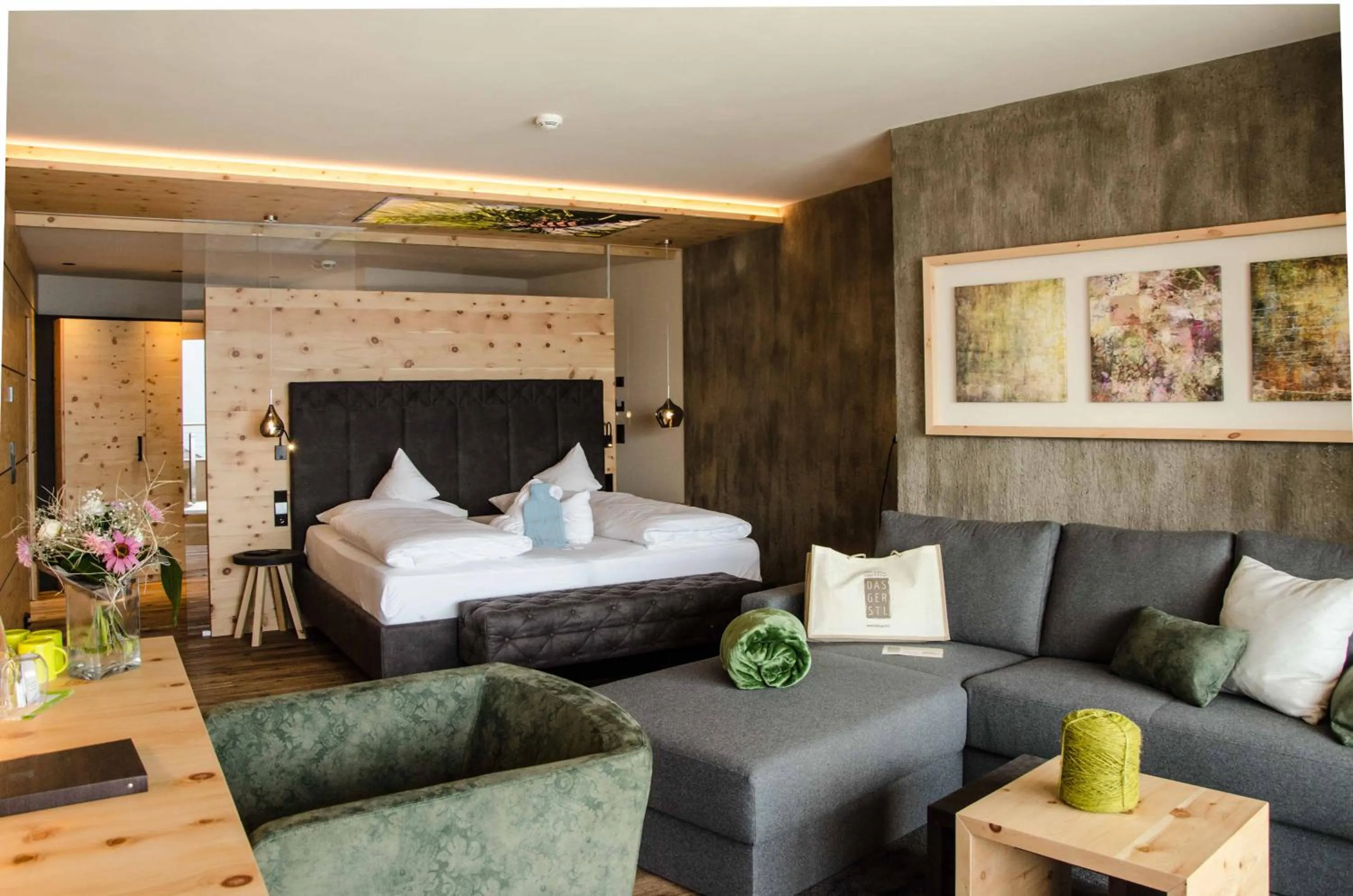 Mountain view, Bed in DAS GERSTL Alpine Retreat