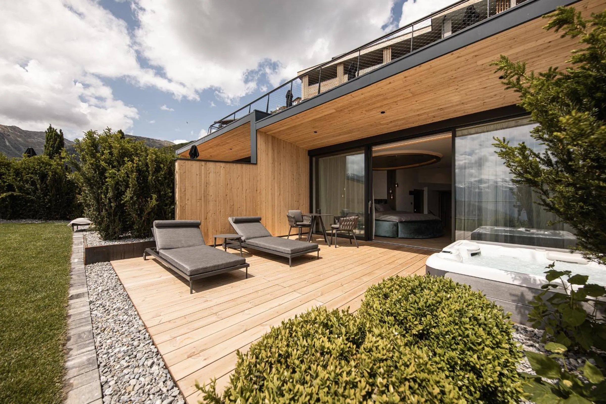 Hot Tub in DAS GERSTL Alpine Retreat