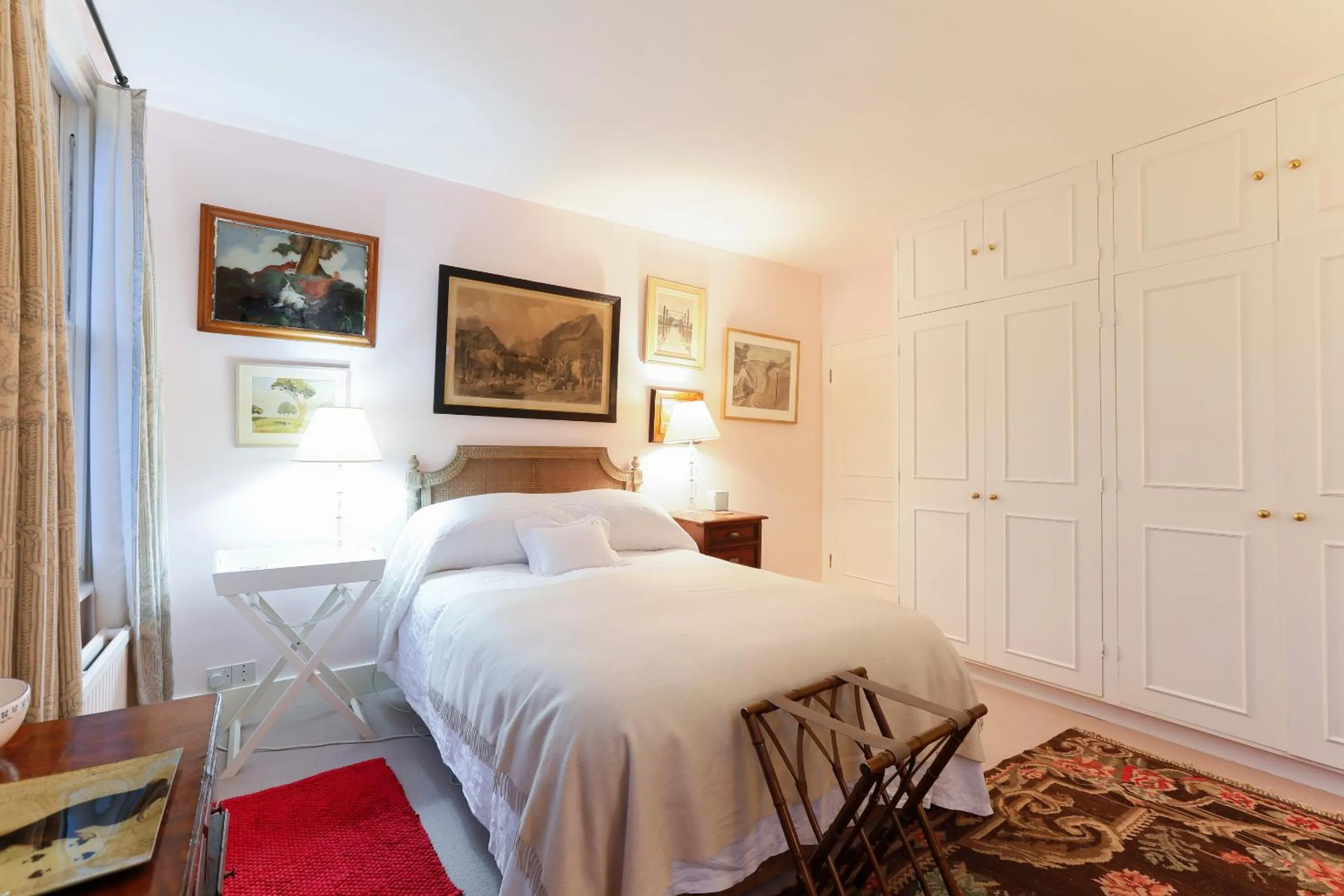 Bedroom, Bed in Attractive Chelsea apartment for four