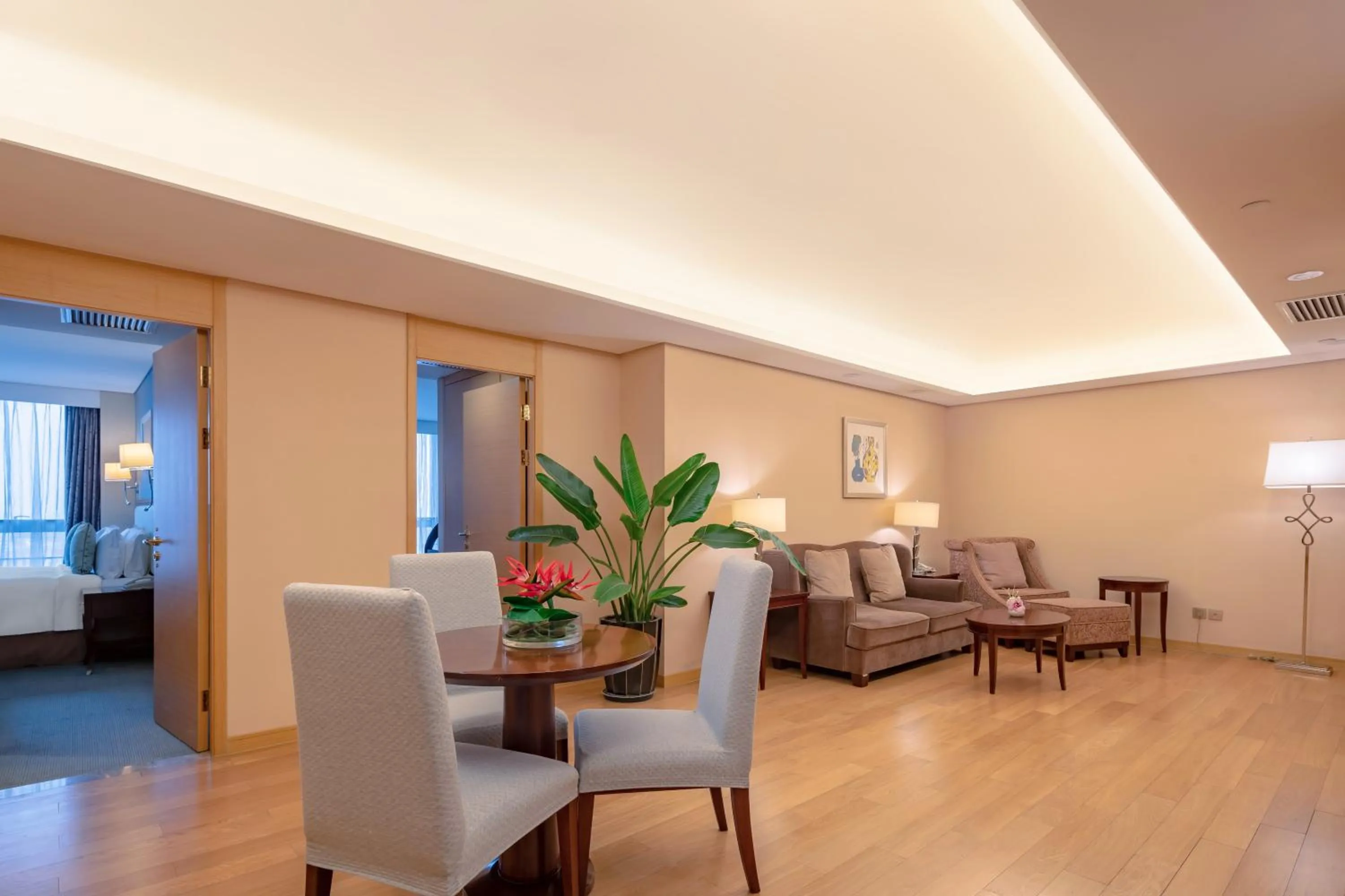 Living room in Regal Plaza Hotel & Residence