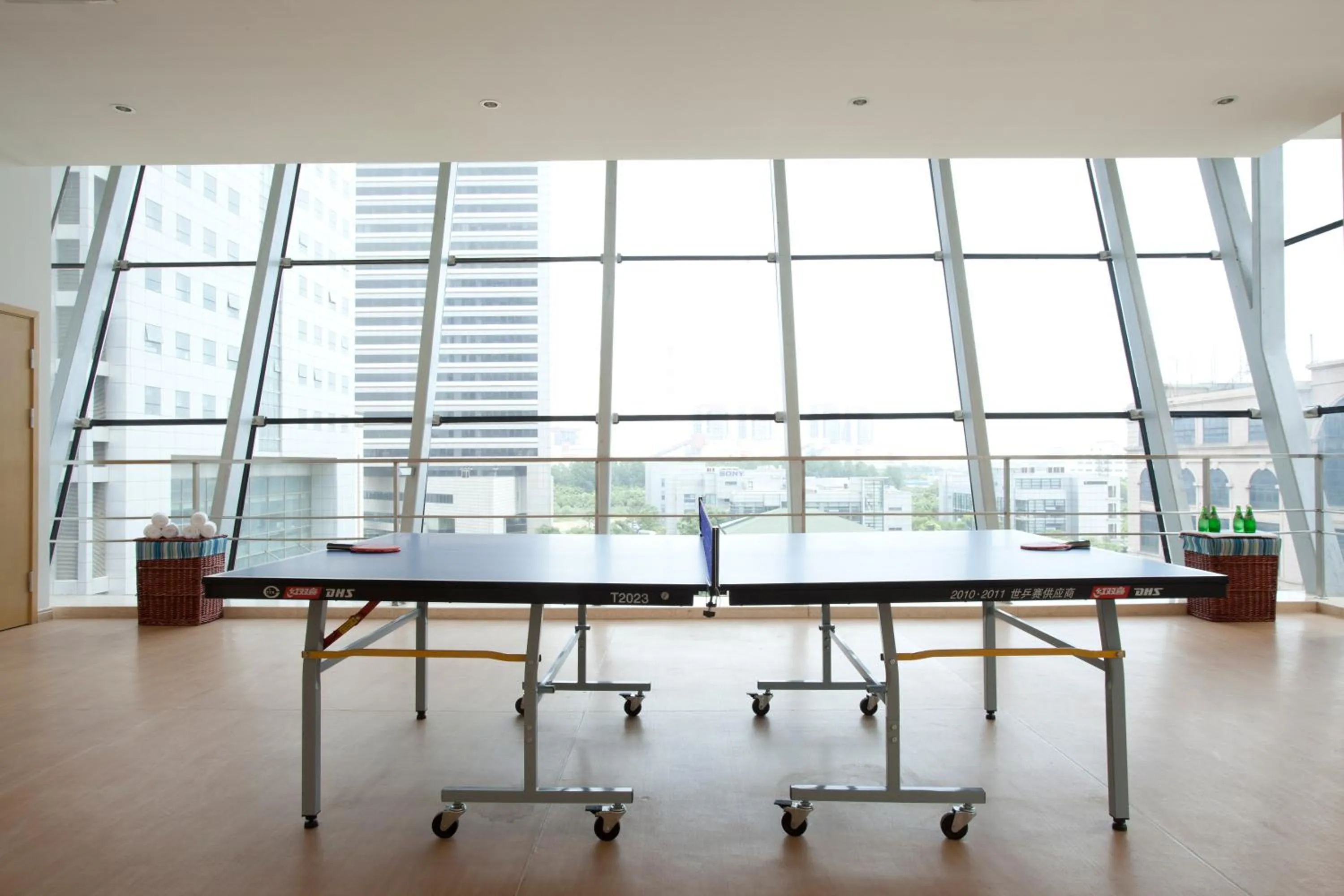 TV and multimedia in Regal Plaza Hotel & Residence