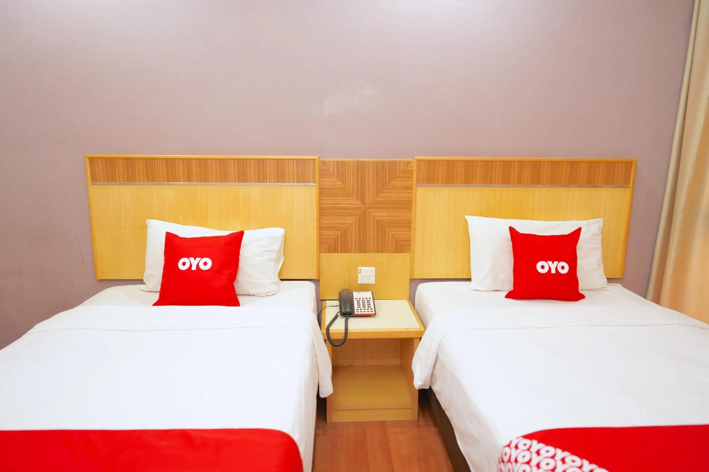 Bedroom, Bed in Houz Inn