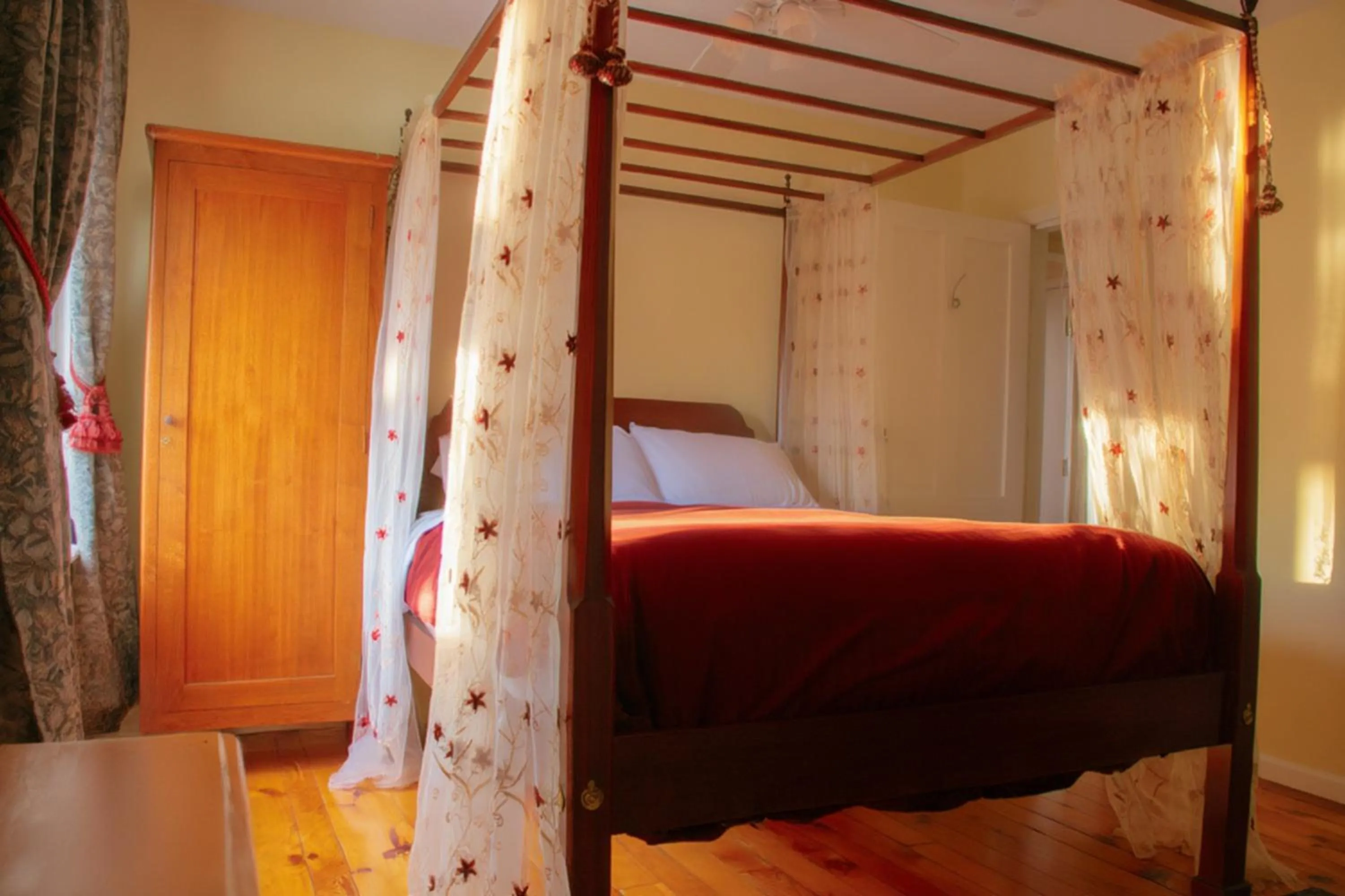 Bed in Cooperstown Bed and Breakfast