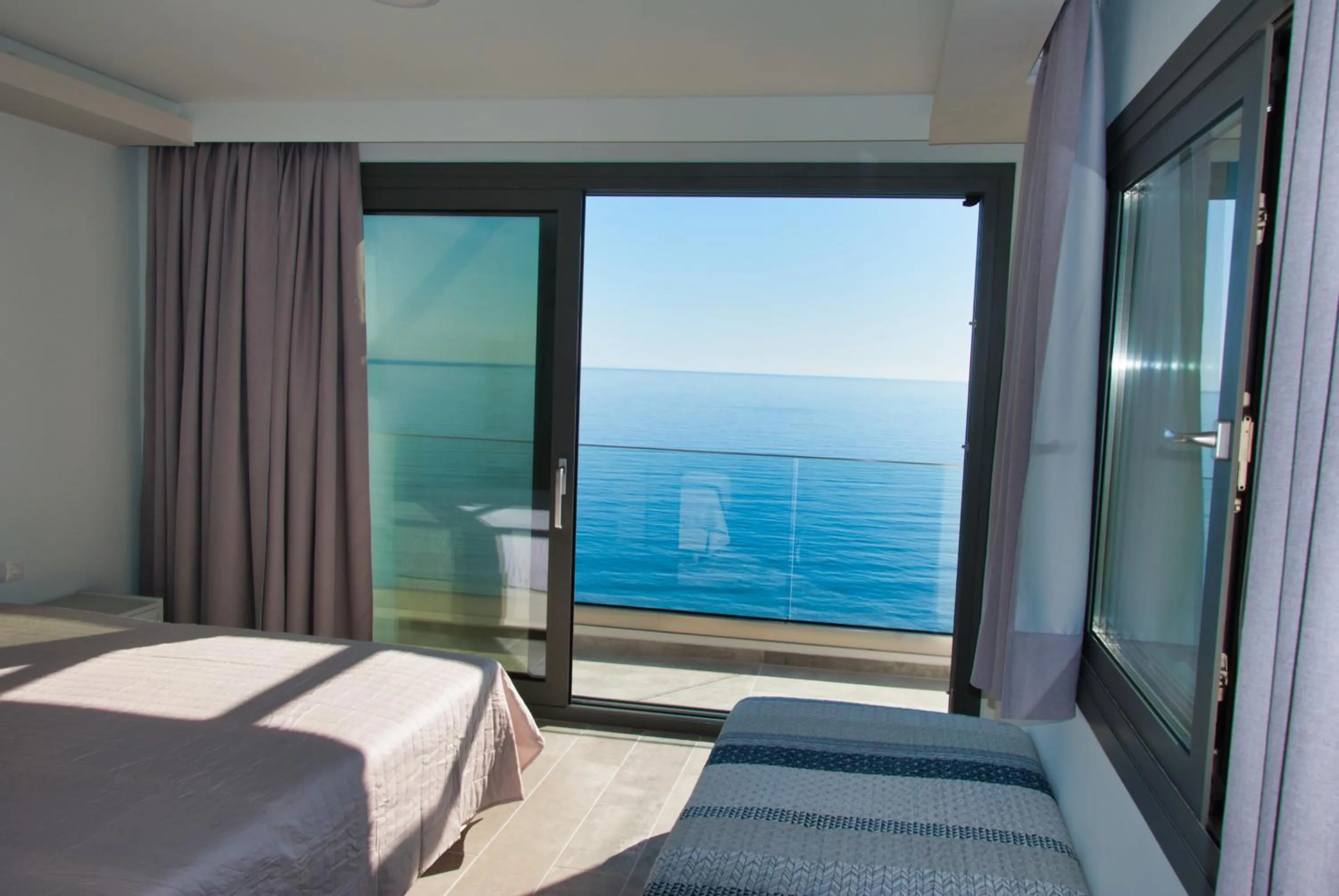 Balcony/Terrace, Bed in Ostria Apartments