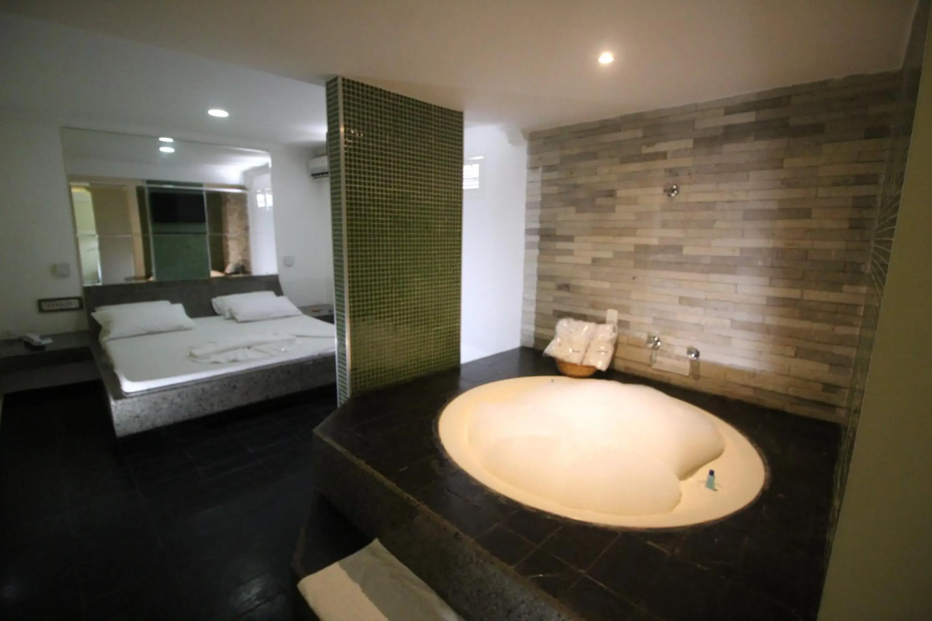 Hotel Colonial (Adult Only) Hotel Colonial (Adult Only)