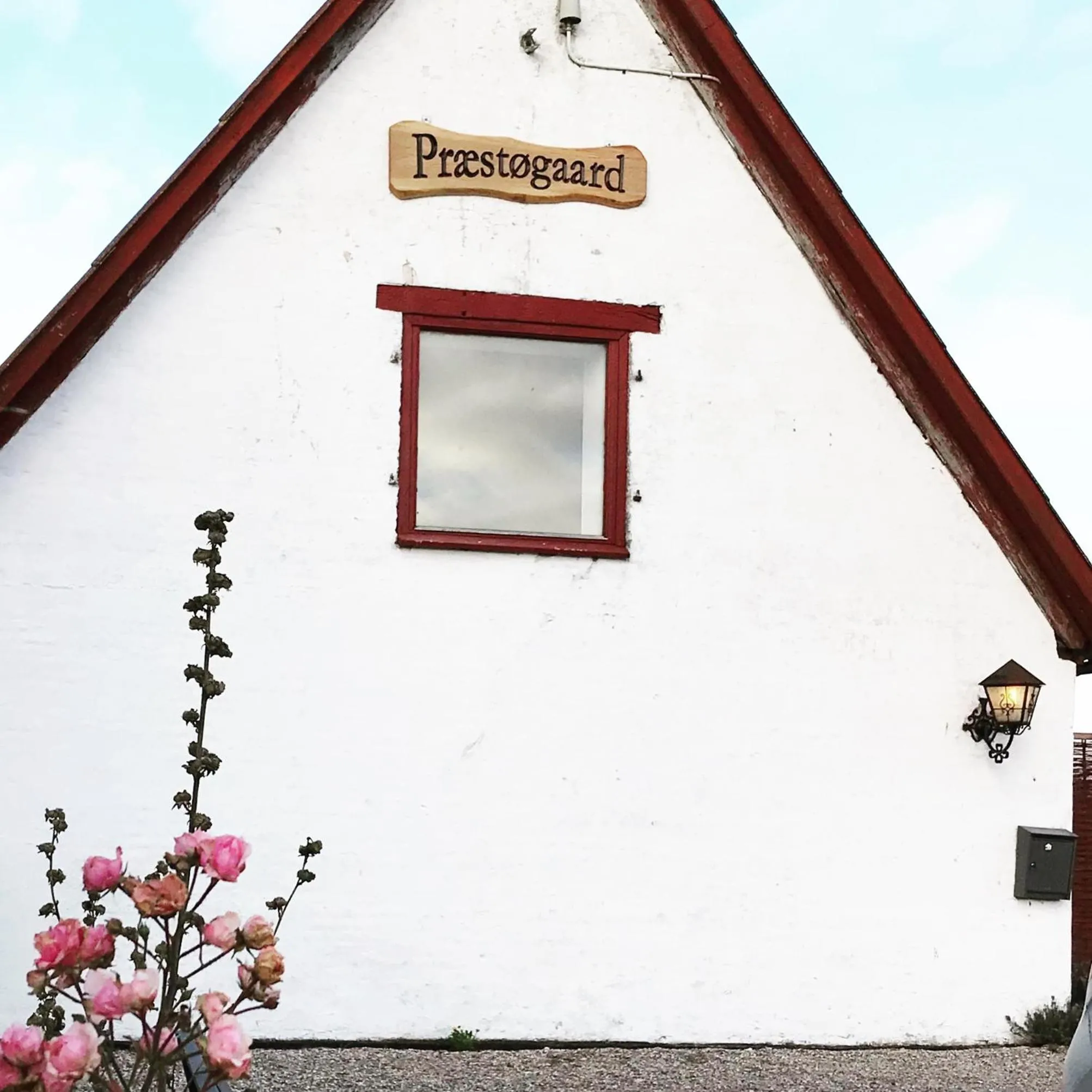 Property logo or sign in Præstøgaard