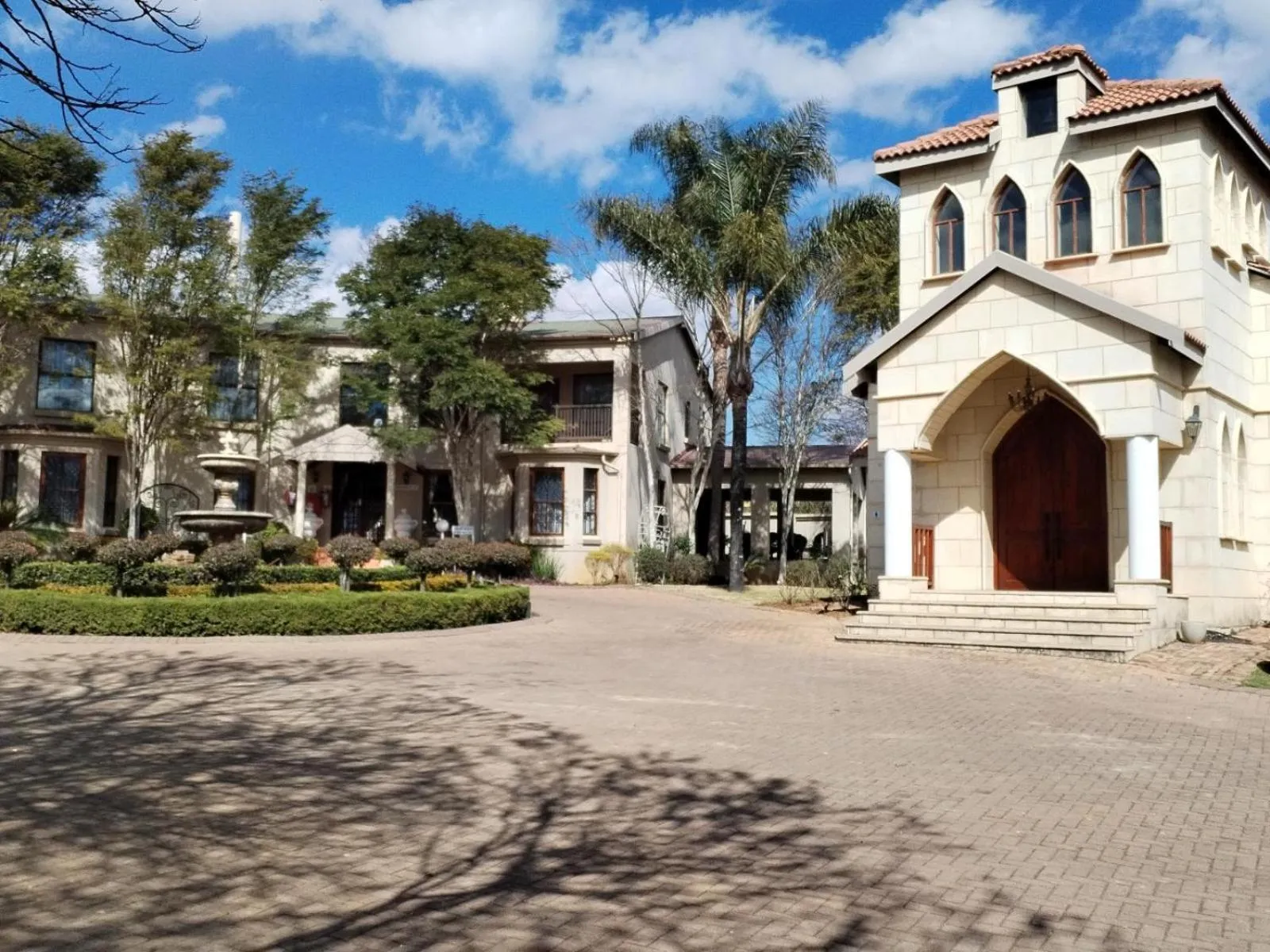 Property building in Hole In One