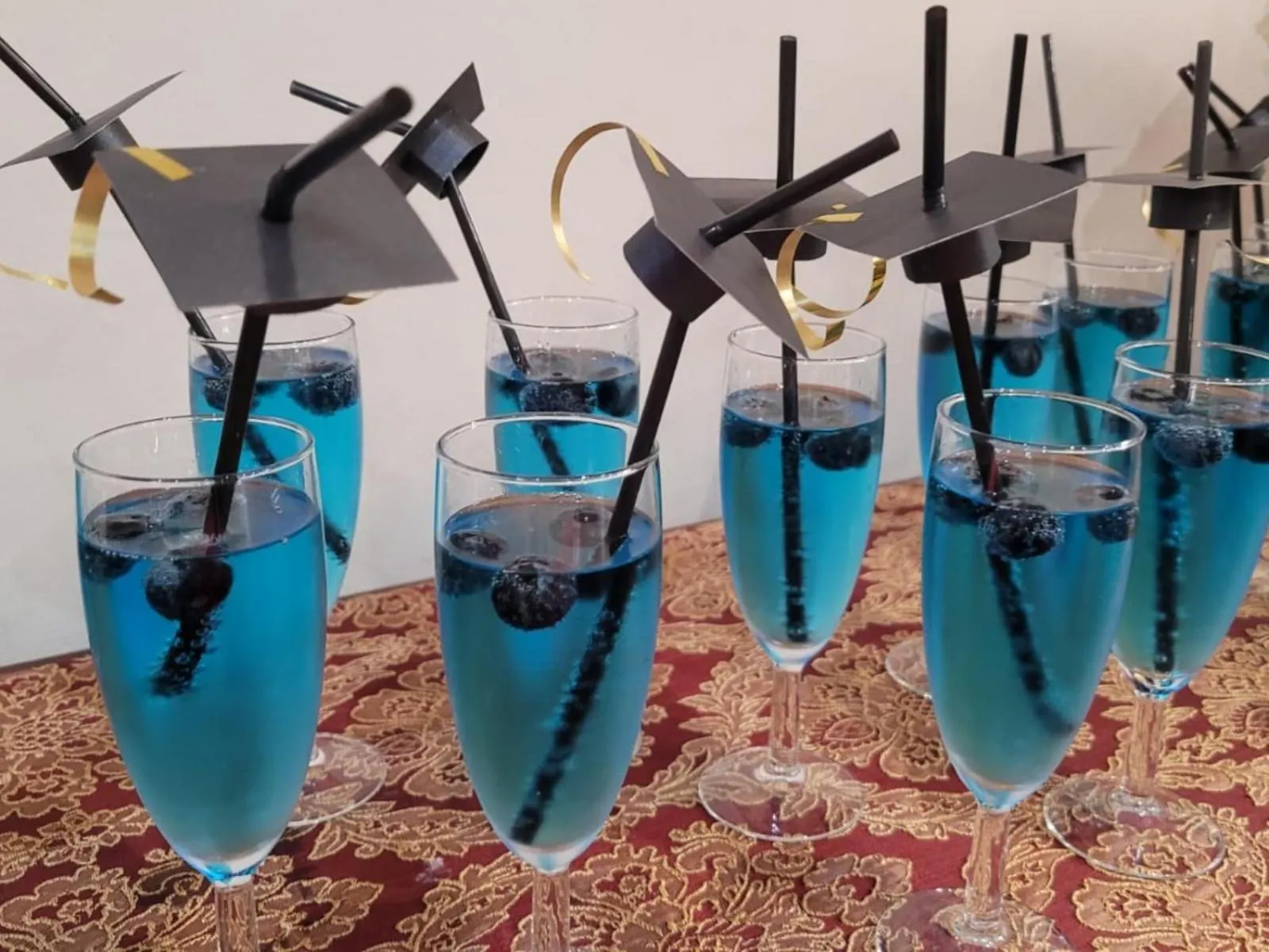 Decorative detail in Hole In One