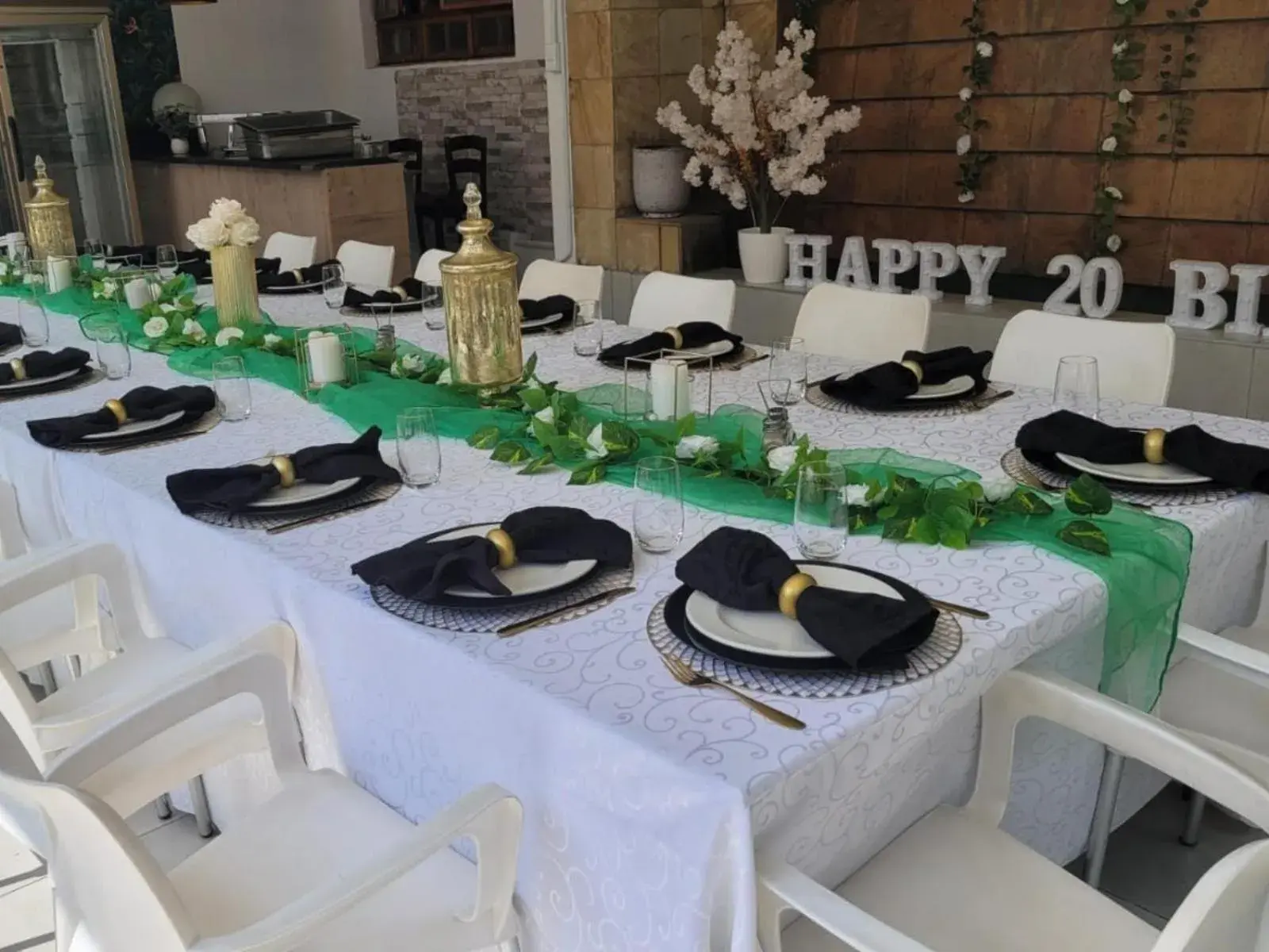 Decorative detail in Hole In One Decorative detail in Hole In One