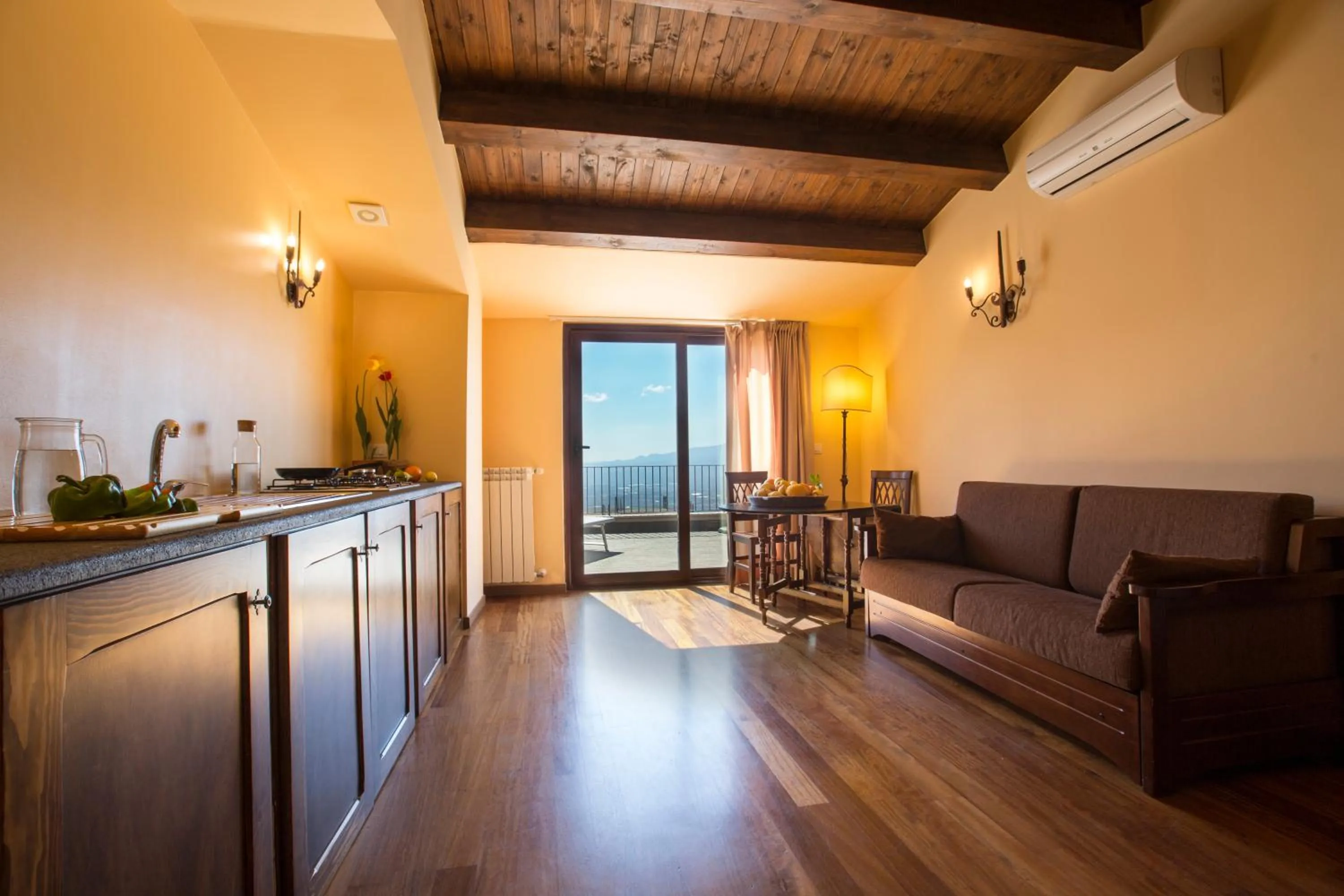 Photo of the whole room in Borgo Medievale