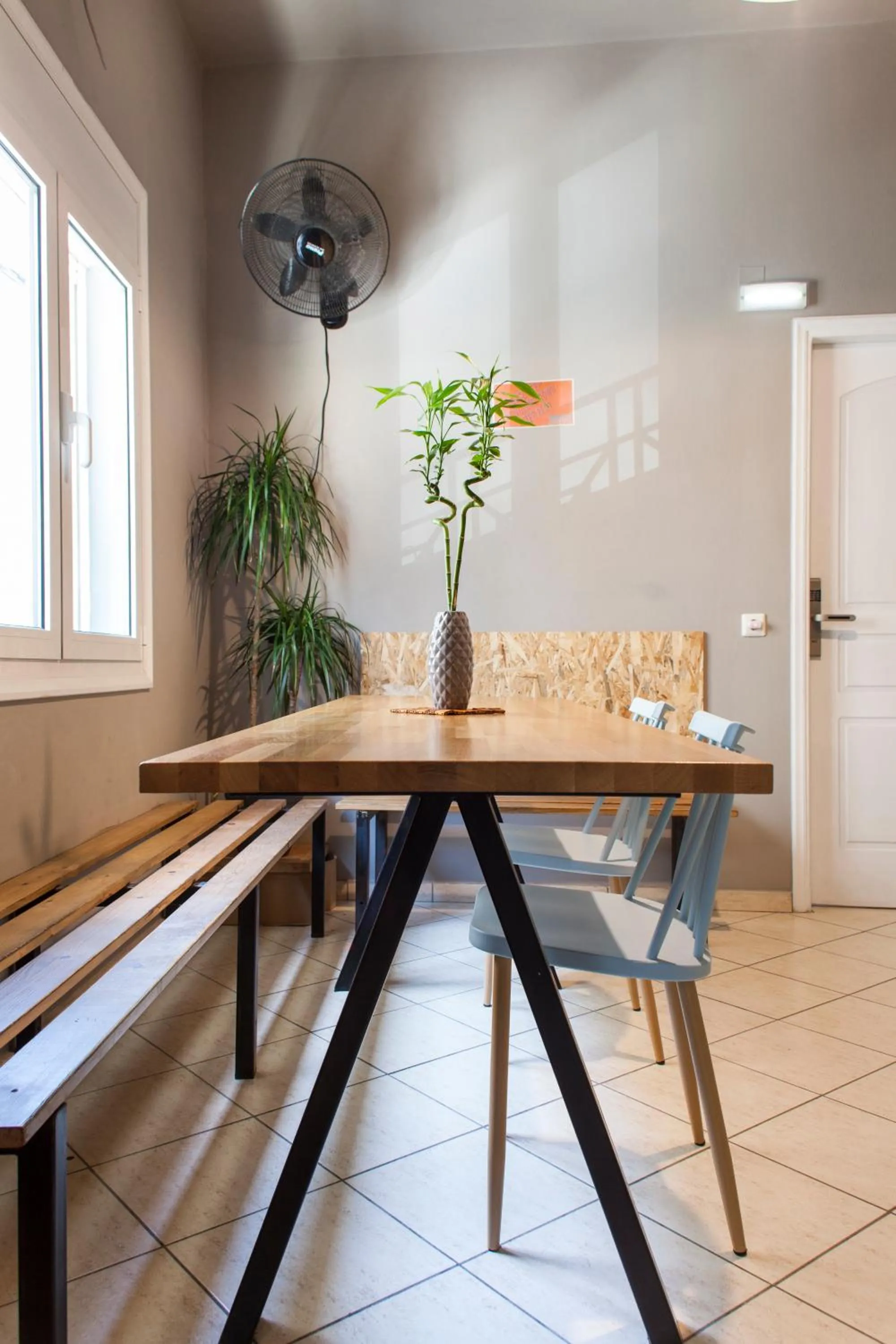 Dining area in So Young Hostel