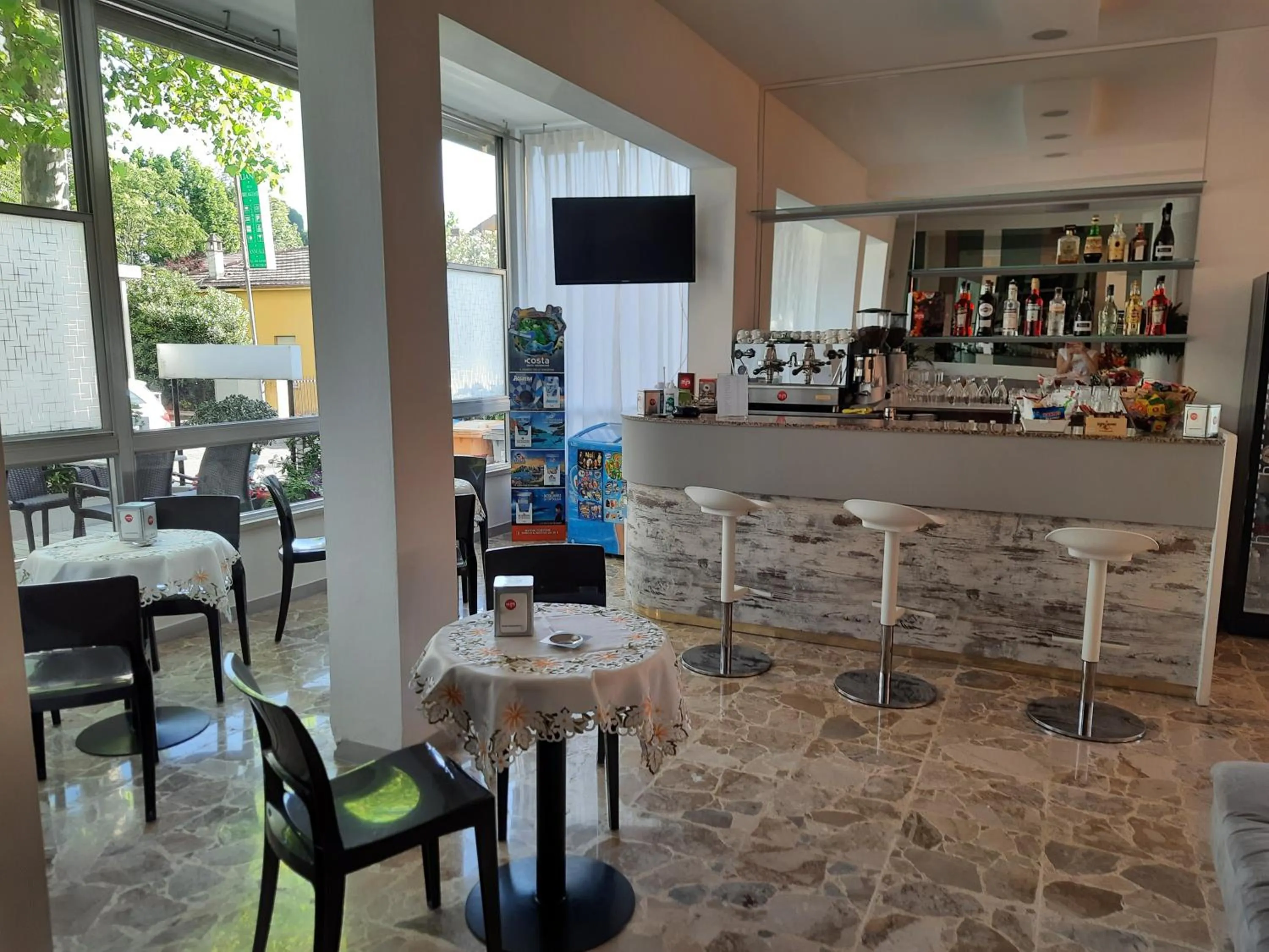 Lounge or bar in Hotel Barbiani