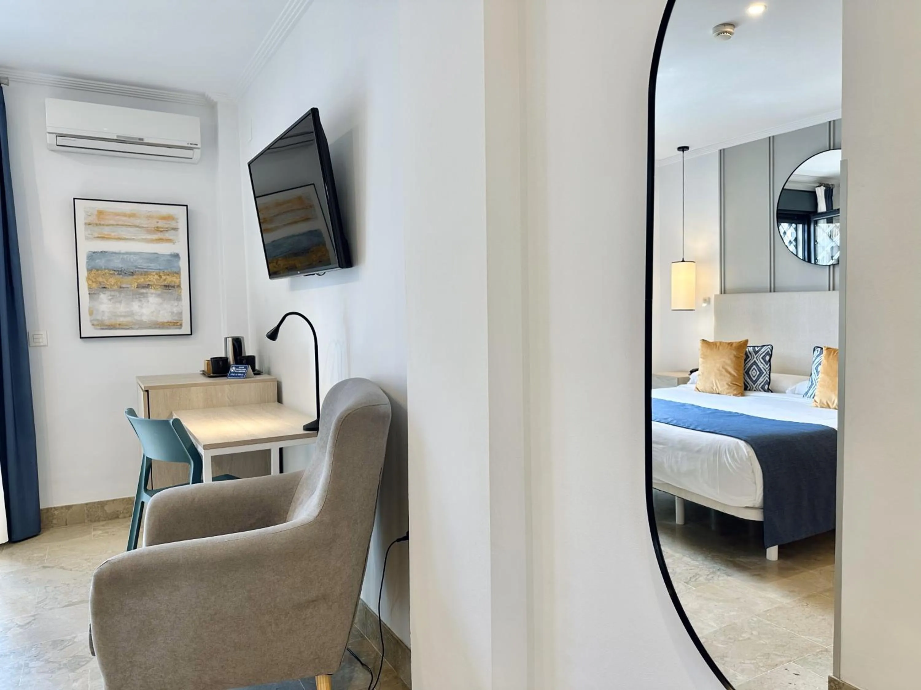 Bed in Hotel Apartamentos Marina Luz