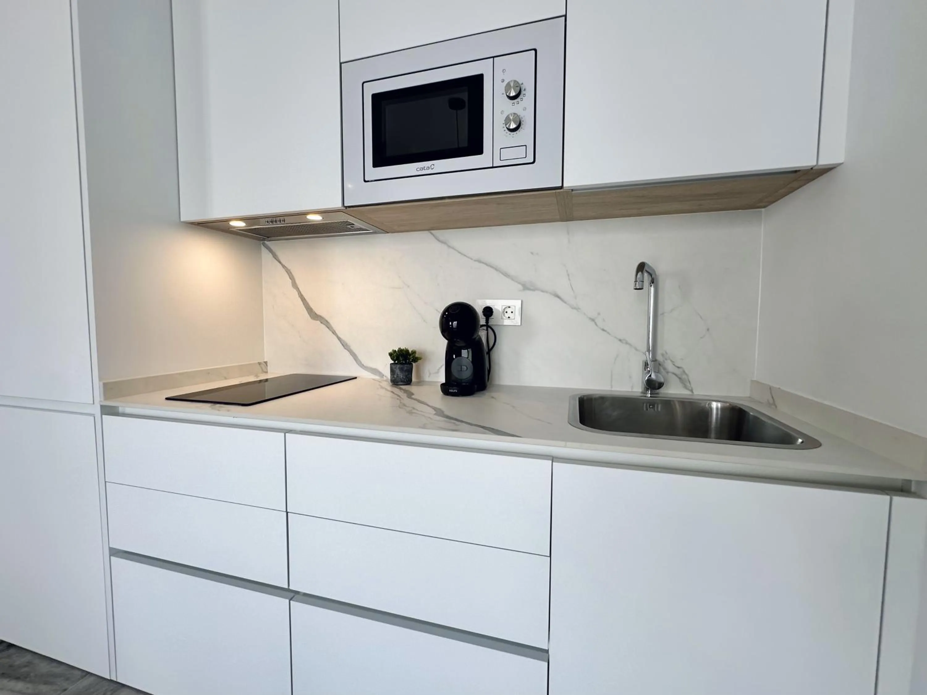 Coffee/tea facilities in Hotel Apartamentos Marina Luz