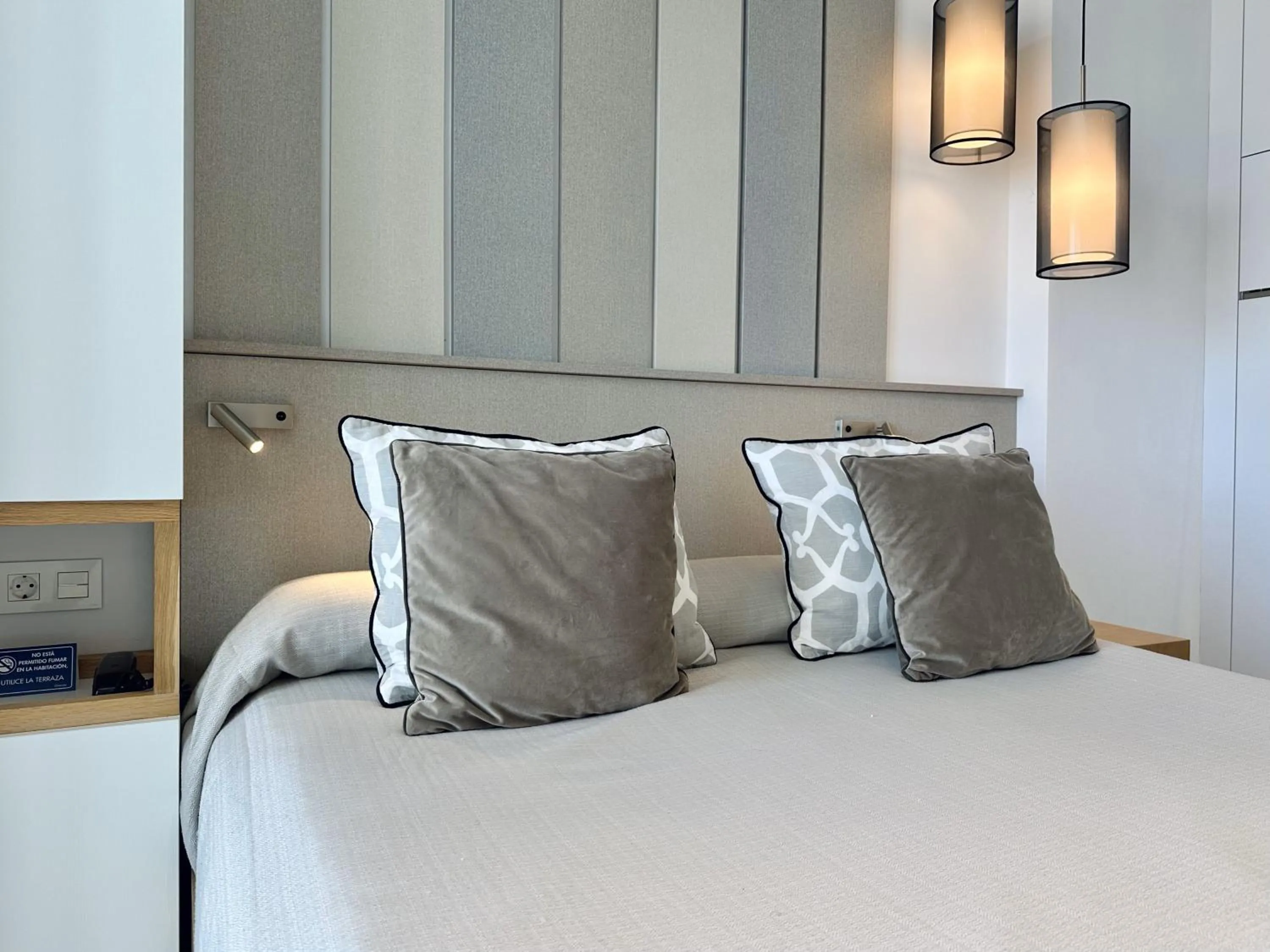 Bed in Hotel Apartamentos Marina Luz