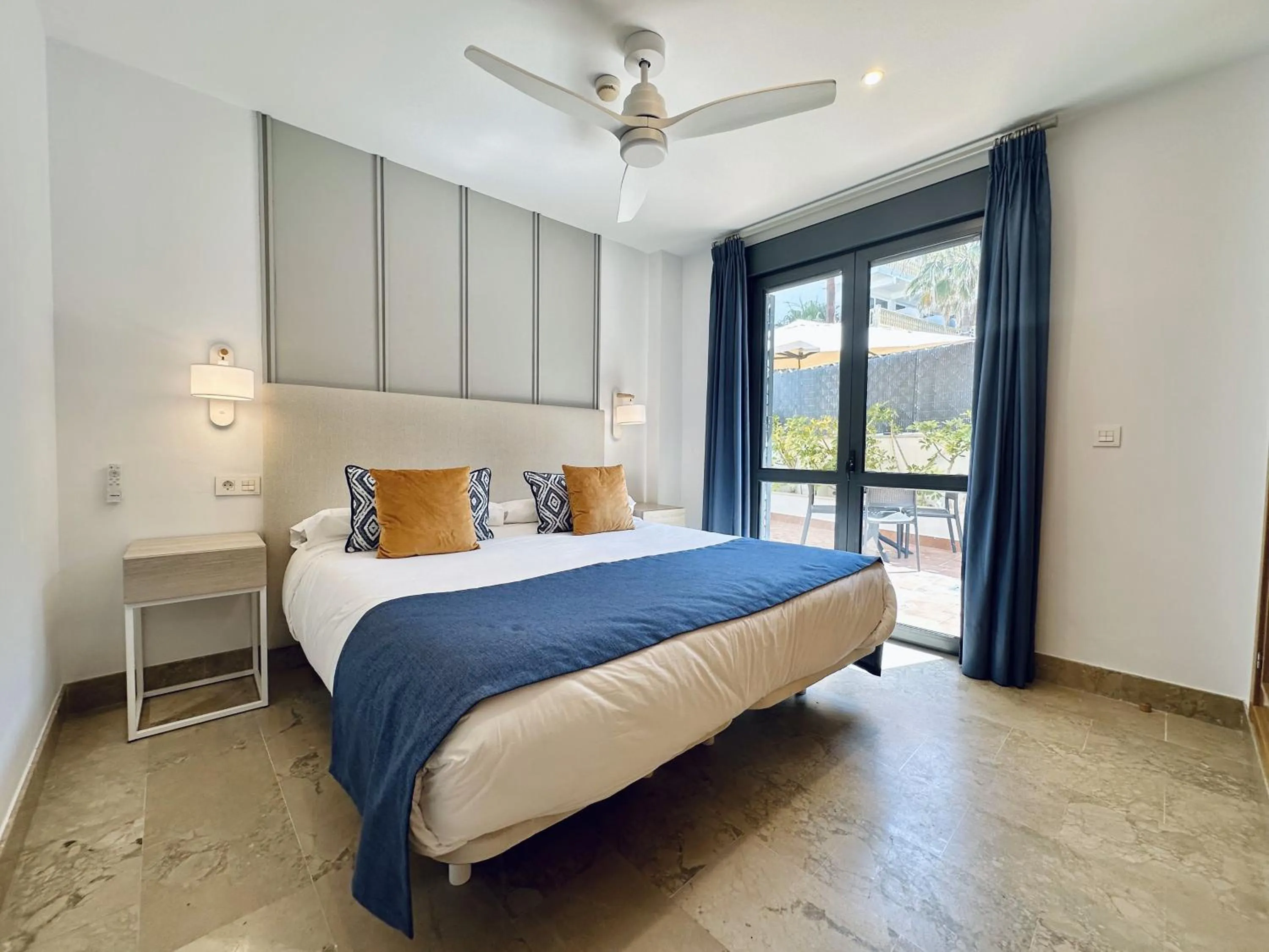 Bed in Hotel Apartamentos Marina Luz