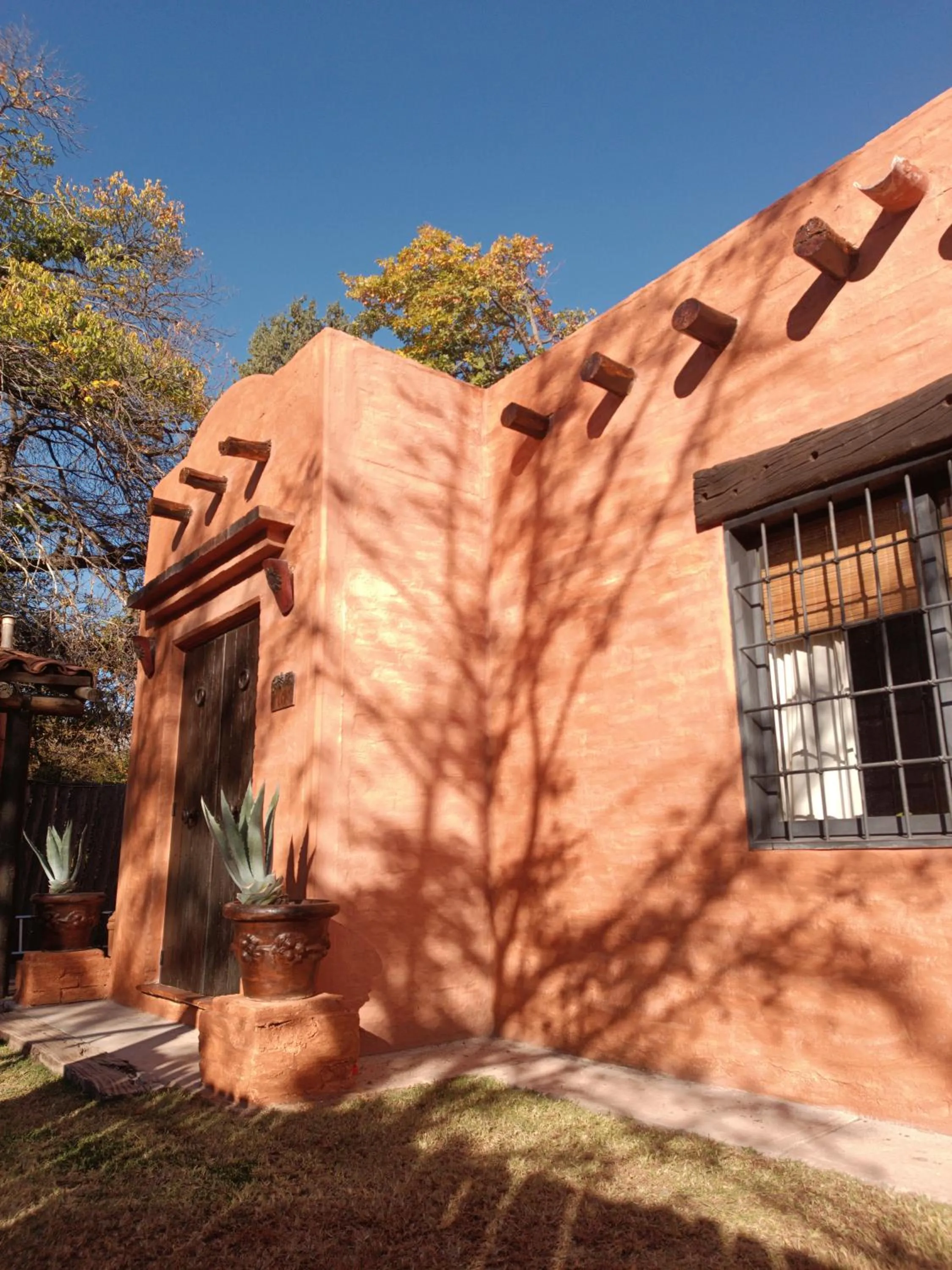 Property building in Casa Darragueira de Chacras de Coria