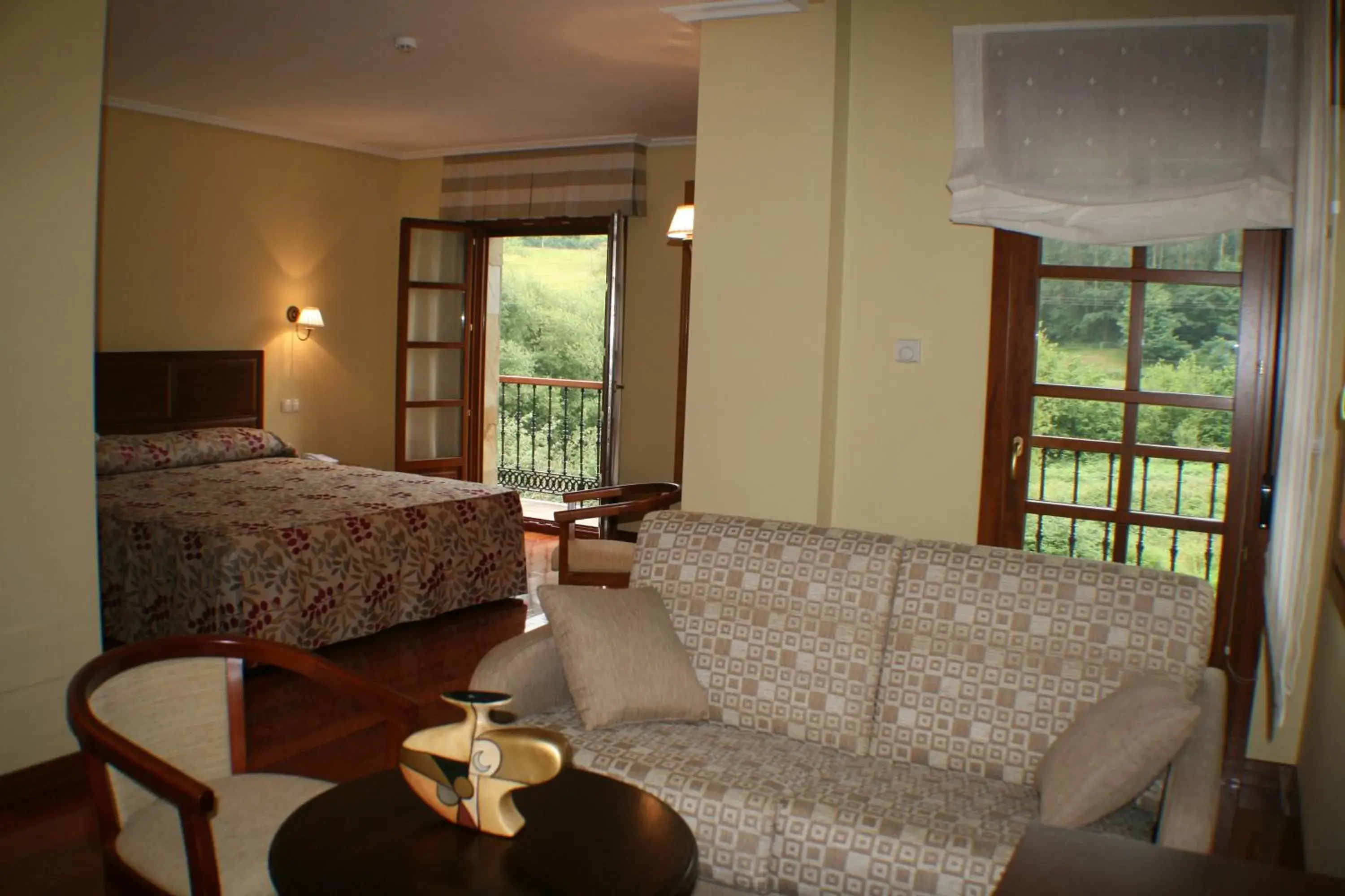 Junior Suite with Terrace in Hotel Valle Las Luiñas Junior Suite with Terrace in Hotel Valle Las Luiñas
