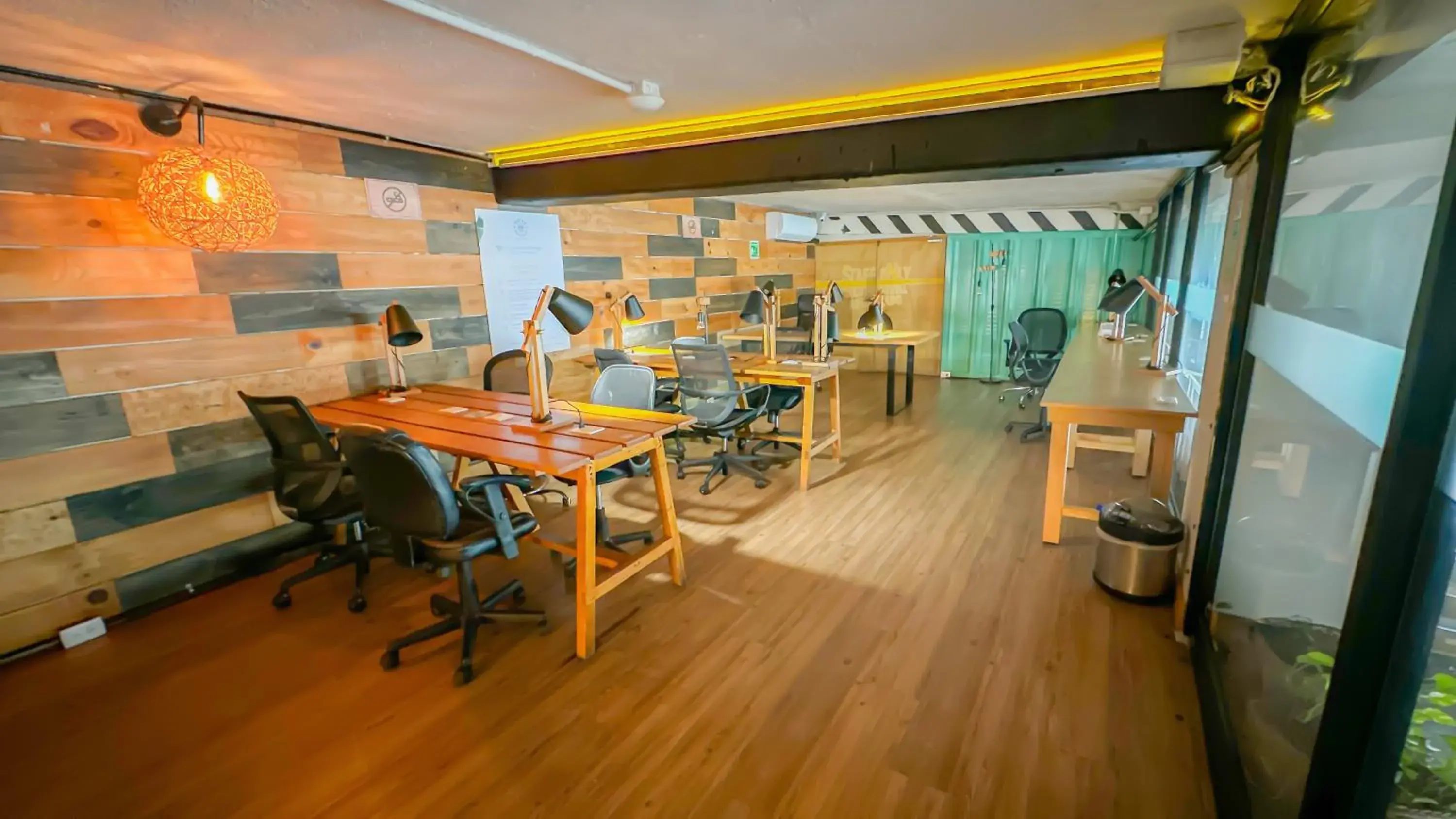 Business facilities in Mayan Monkey Cancun - Social Hotel Business facilities in Mayan Monkey Cancun - Social Hotel